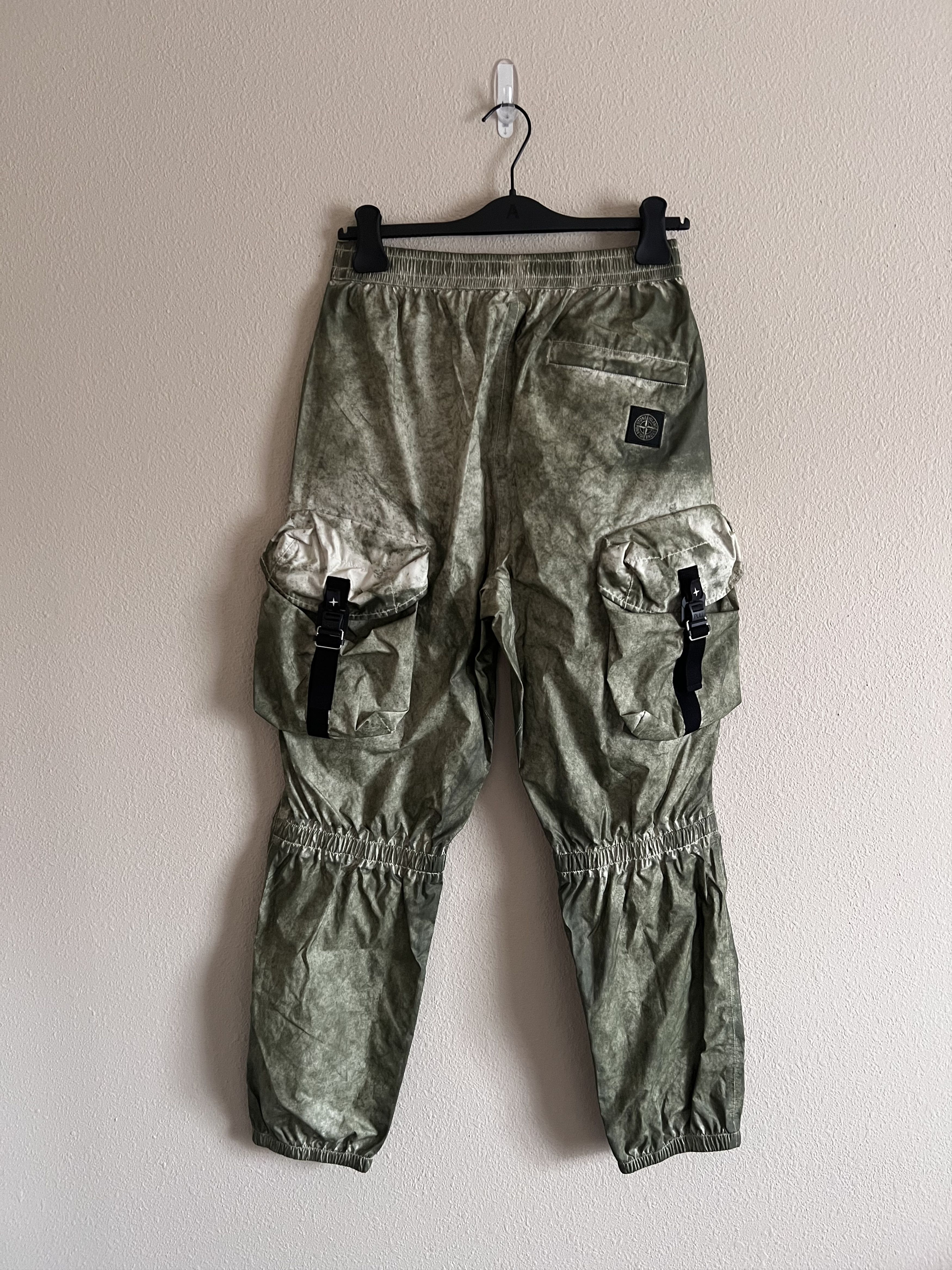 image of Stone Island Overdyed Membrana Back Pocket Cargo Pants in Olive, Men's (Size 30)