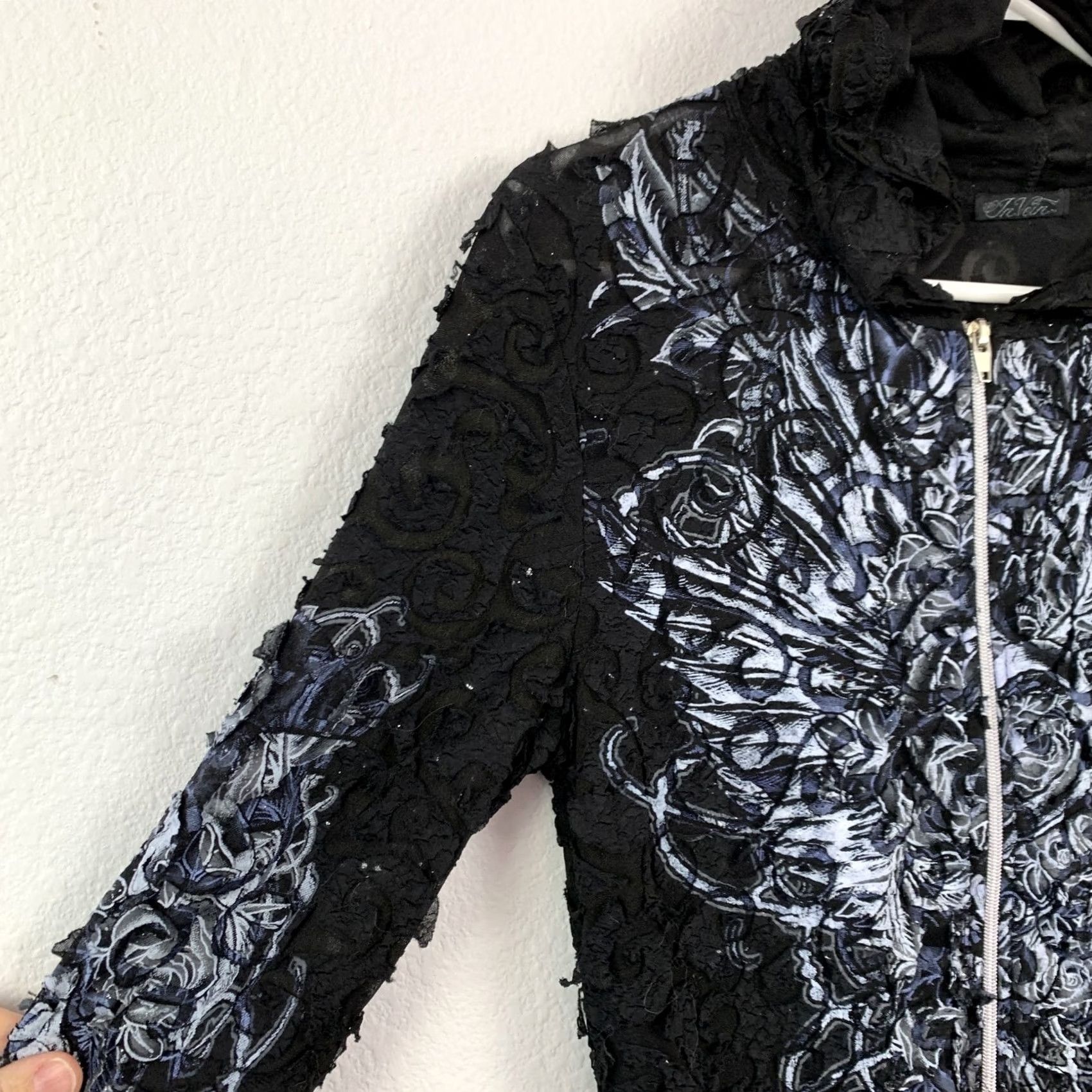 Vintage VINTAGE Y2K In Vein Women's M Black Sheer Textured Full Zip Hoodie Jacket Gothic Tattoo Gender: Womens Size M / US 6-8 / IT 42-44 - 3 Thumbnail