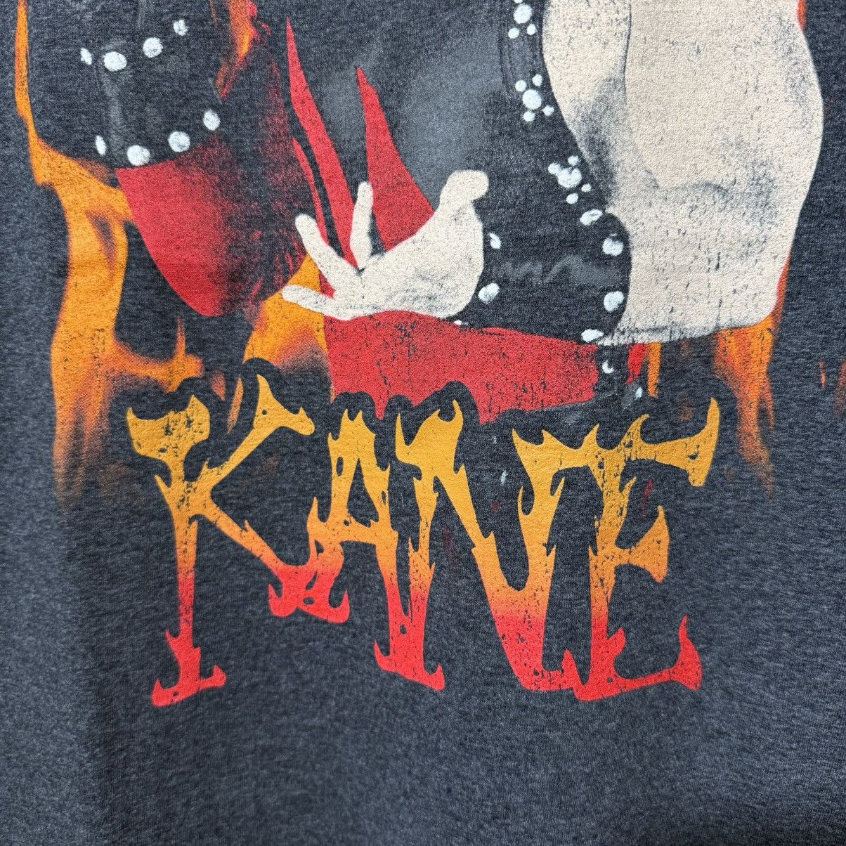 WWE Kane legends graphic wwe tshirt Size US L / EU 52-54 / 3 - 5 Thumbnail