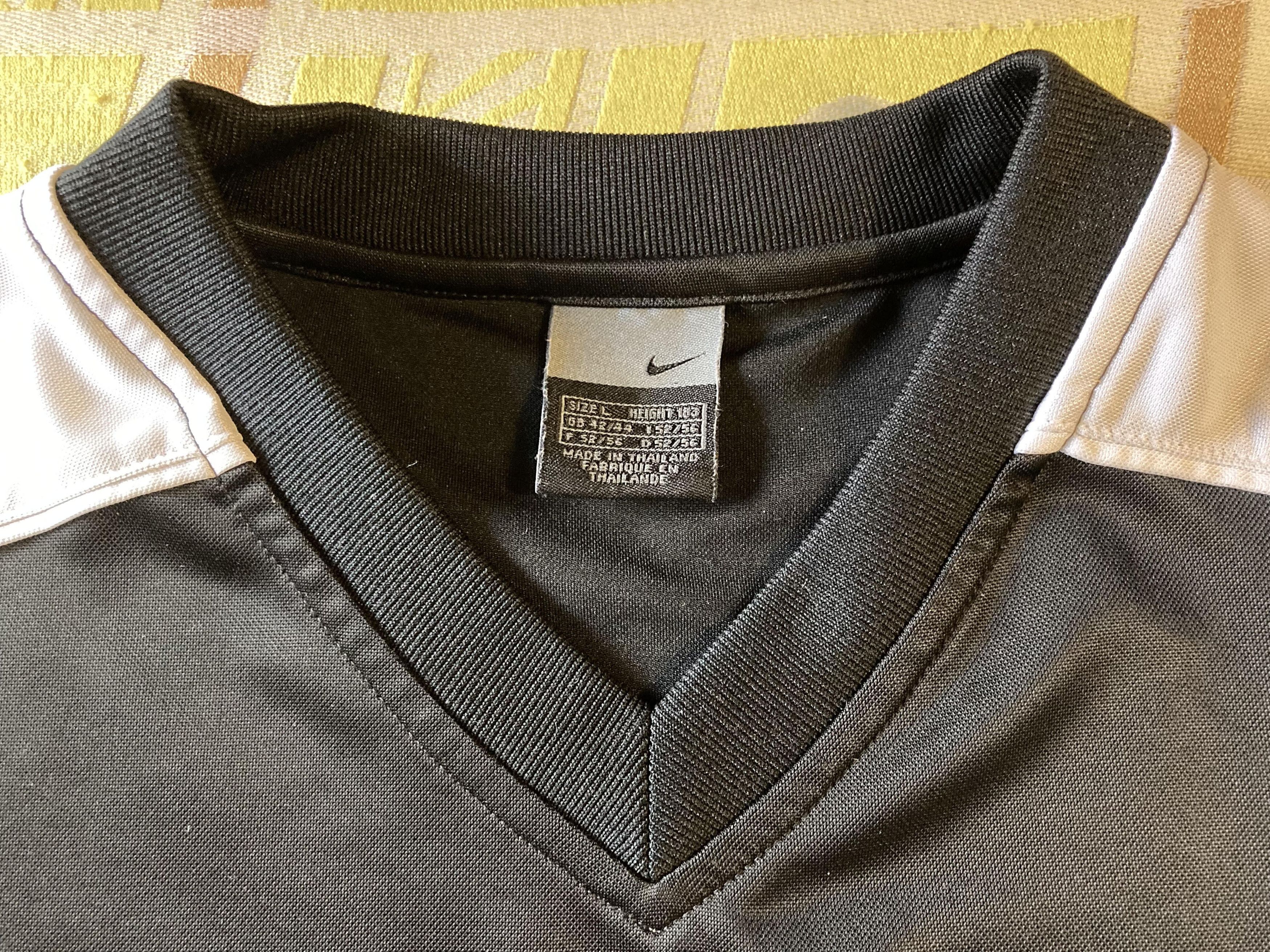 Nike × Vintage Nike Y2K Black Swoosh Athletic Soccer jersey Shirt Size US L / EU 52-54 / 3 - 3 Thumbnail