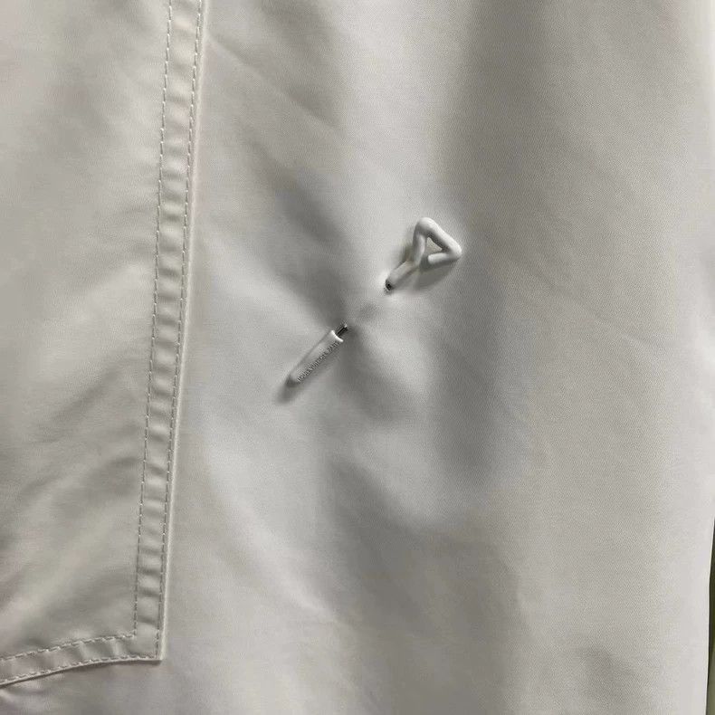 Louis Vuitton Louis Vuitton White Logo Windbreaker Jacket-2506 Size US M / EU 48-50 / 2 - 6 Thumbnail
