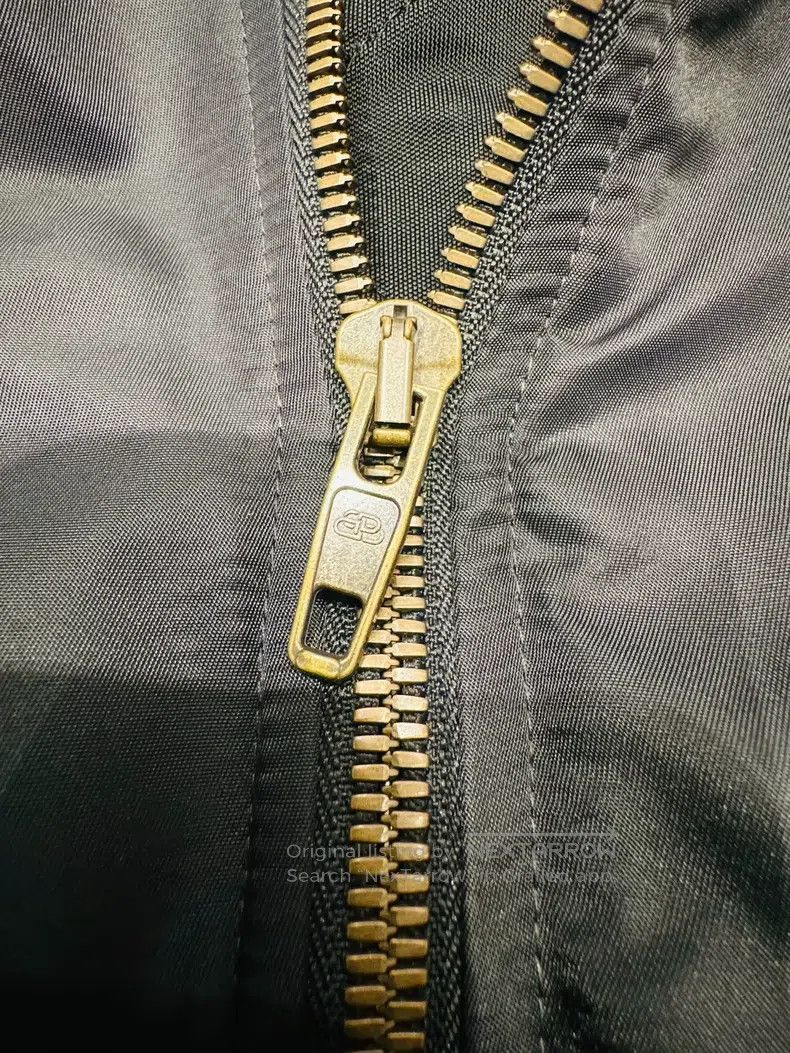 Balenciaga Balenciaga 3B Embroidered Satin Bomber Jacket with Large S Size US S / EU 44-46 / 1 - 4 Thumbnail