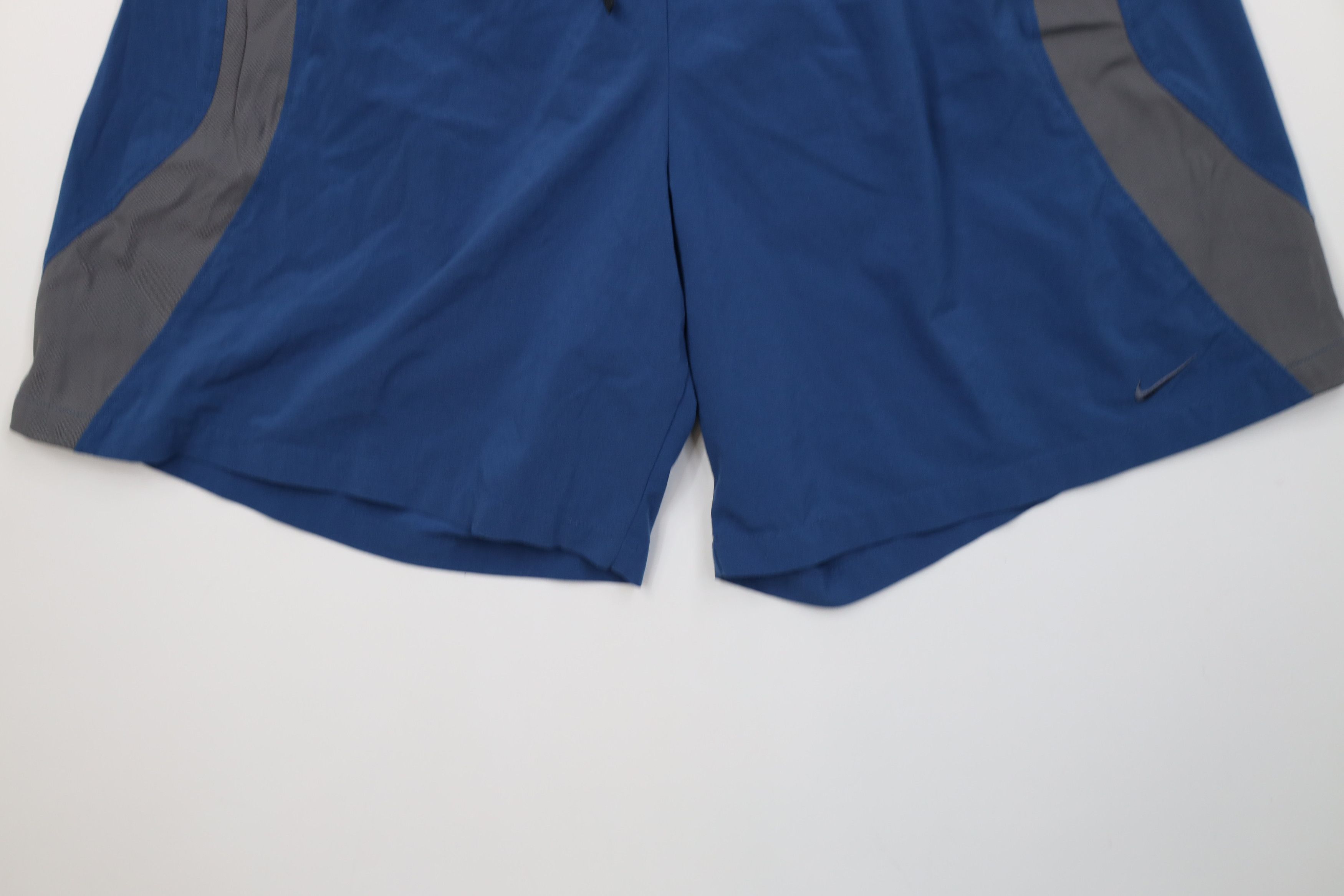 Nike Vintage Y2K Nike Mini Swoosh Lined Above Knee Shorts Blue Size US 34 / EU 50 - 4 Thumbnail