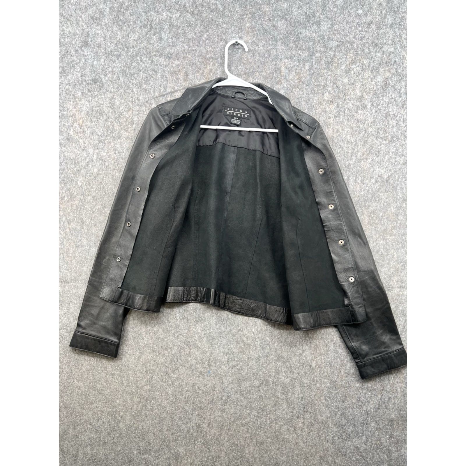 Vintage VINTAGE Siena Studio Women's Motorcycle Jacket Black Leather Mid-Length Long Sleeve Size M Size M / US 6-8 / IT 42-44 - 5 Thumbnail