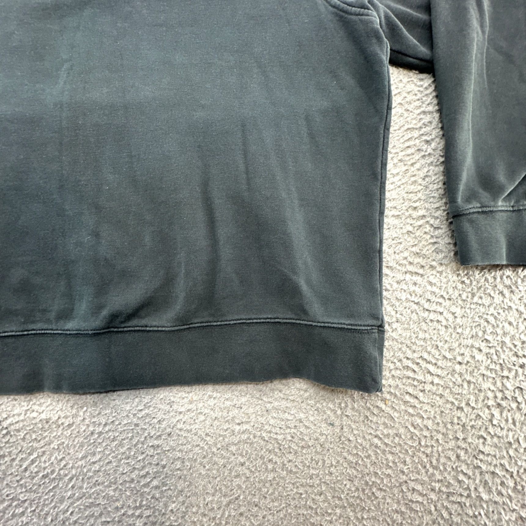 Nike Nike Men's Long Sleeve Raglan Crew Neck Mini Swoosh Sweatshirt Black Size L Size US L / EU 52-54 / 3 - 6 Thumbnail