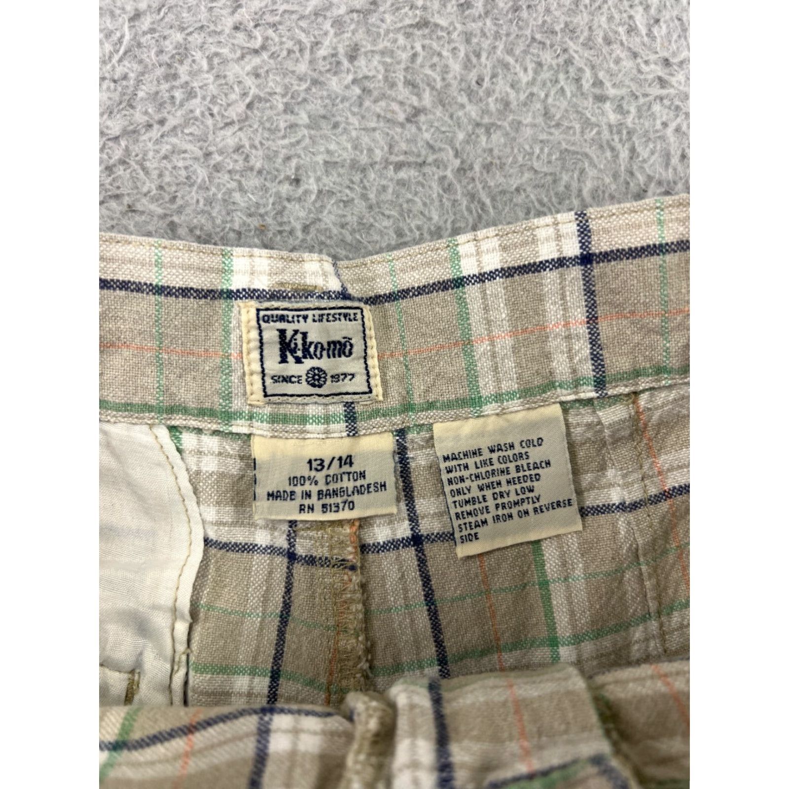 Vintage VINTAGE Ki Ko Mo Shorts Womens 13 Beige Plaid 100% Cotton Pleated Front Zip Fly Bermuda Shorts Women Beige Plaid Cotton 13" Size 34" / US 12 / IT 48 - 3 Thumbnail