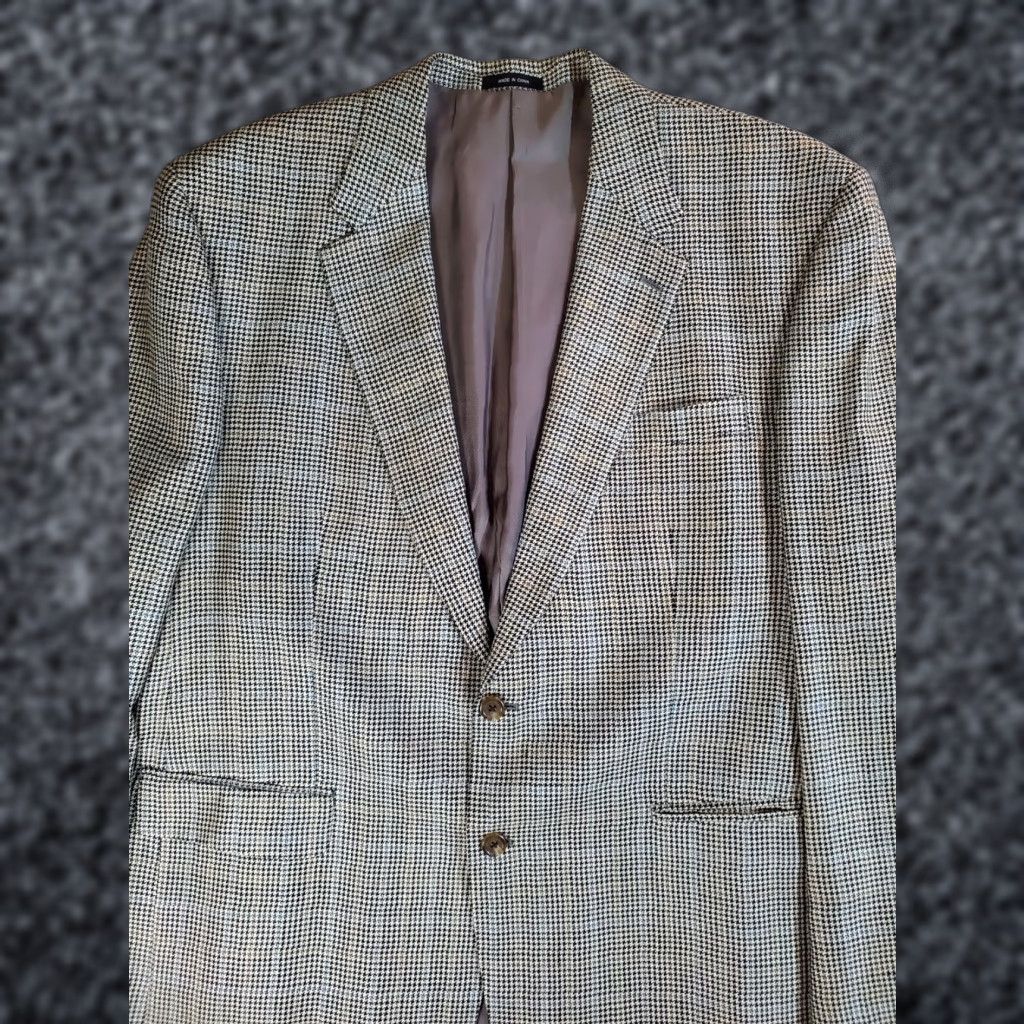Chaps VINTAGE Chaps by Ralph Lauren Signature Blazer 46L Check Design 100% Silk Suit Coat Size 46R - 1 Thumbnail