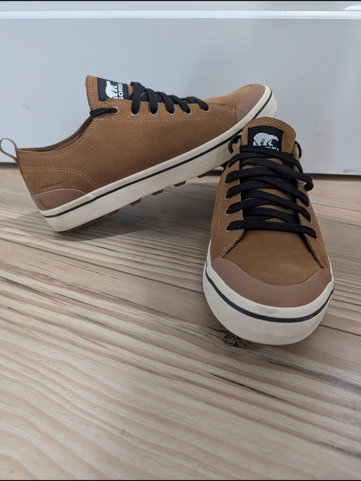 SOREL Sorel Men's Suede Low-Top Sneakers in Tan with Black Laces Size US 12 / EU 45 - 3 Thumbnail