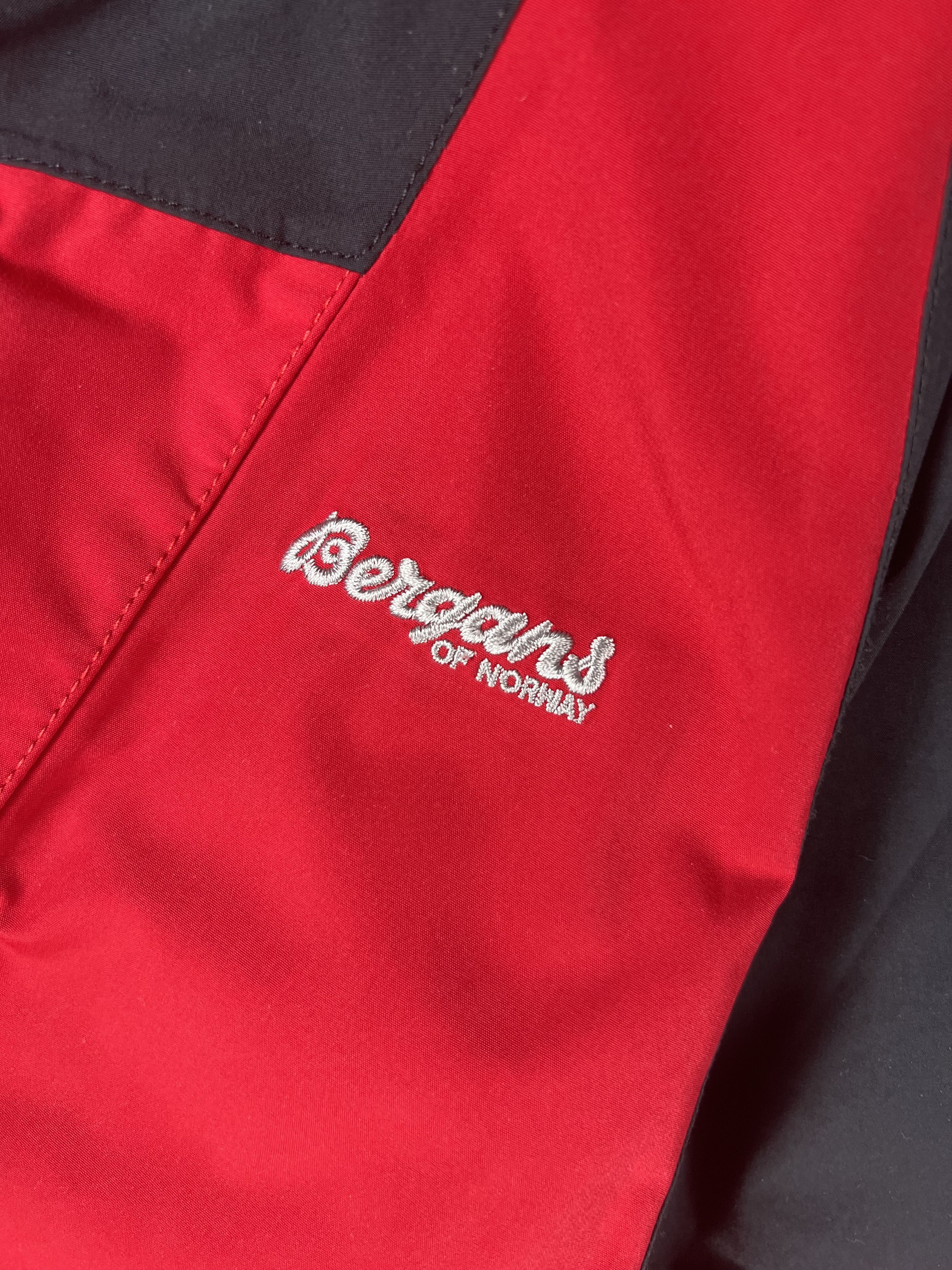 Bergans of Norway Bergans of Norway Jacket S Size US S / EU 44-46 / 1 - 3 Thumbnail