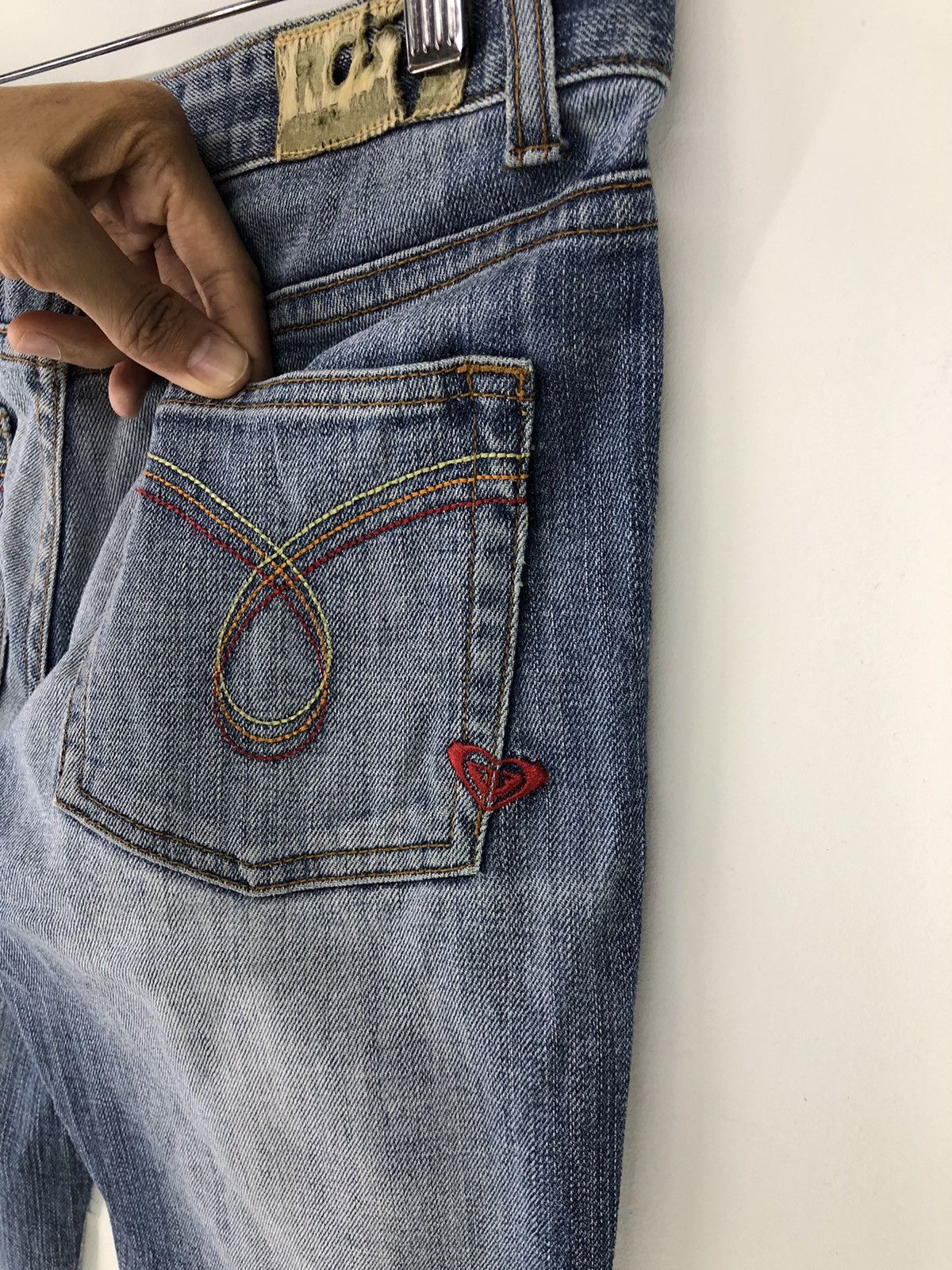 Japanese Brand × Quiksilver Roxy Jean Distressed Faded Blue Jeans Size 31" - 14 Thumbnail