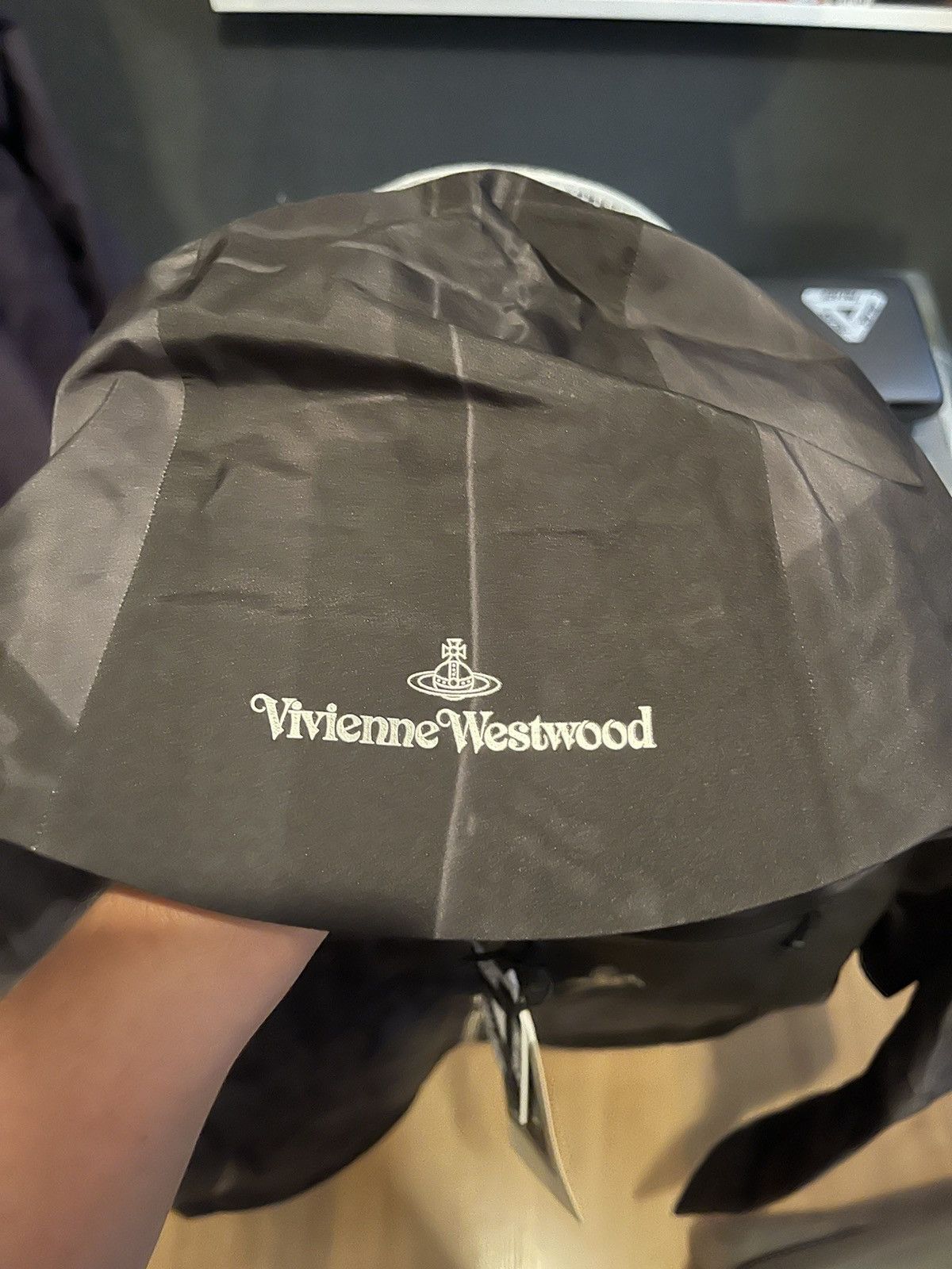 Palace × Vivienne Westwood XL. Palace x Vivienne Westwood Gore-Tex mono print jacket Size US XL / EU 56 / 4 - 5 Thumbnail