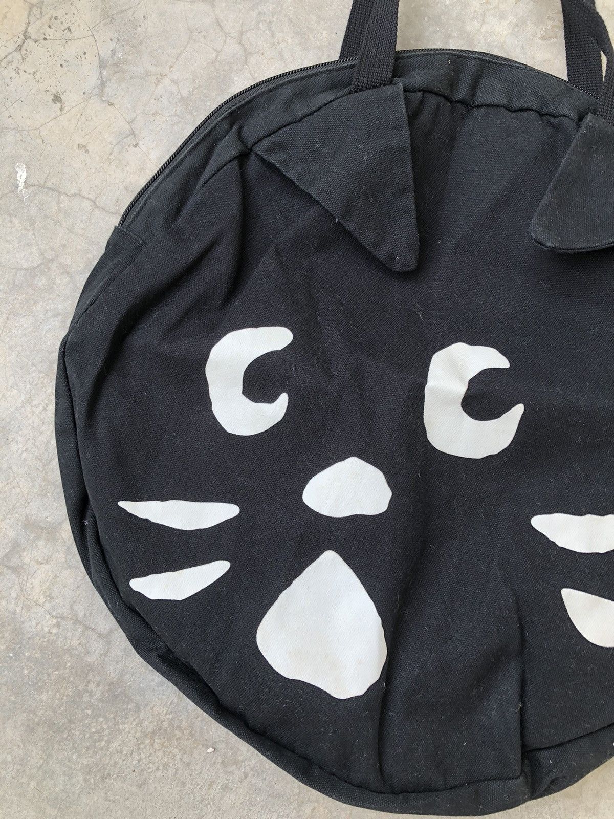 Ne-Net Ne-Net by Issey Miyake Big Cat Round Tote Bag Size ONE SIZE - 3 Thumbnail