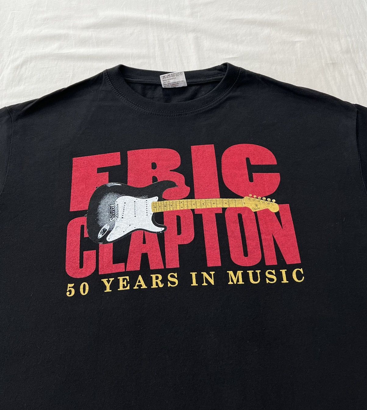 Band Tees Vintage 2013 Eric Clapton 50 Years in Music Tour T-shirt Size US XL / EU 56 / 4 - 3 Thumbnail