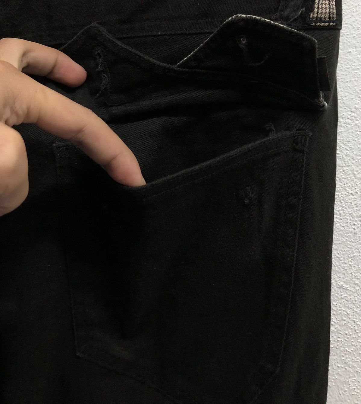Vintage Bee Bell Black Cropped Pants with Contrast Pockets – Size 3 Size US 33 - 10 Thumbnail