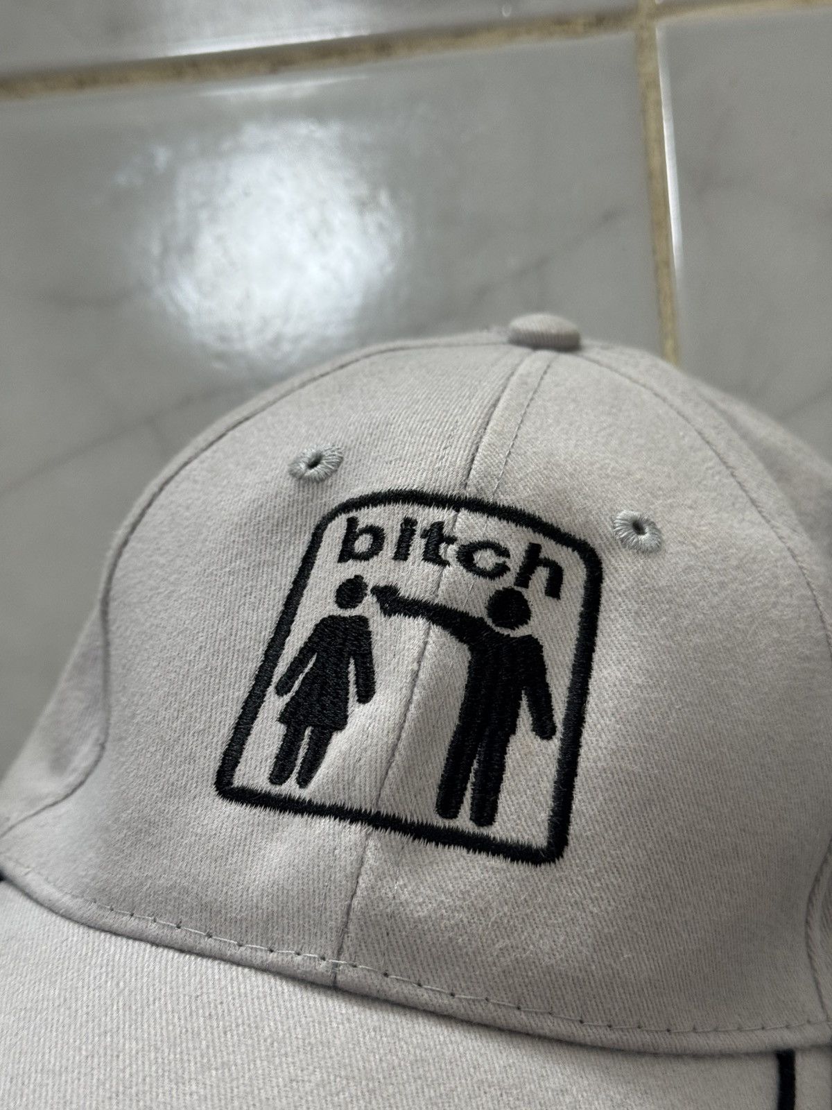 Hook-Ups 00s Vintage Bitch Skatebord Hat Cap Size ONE SIZE - 2 Thumbnail