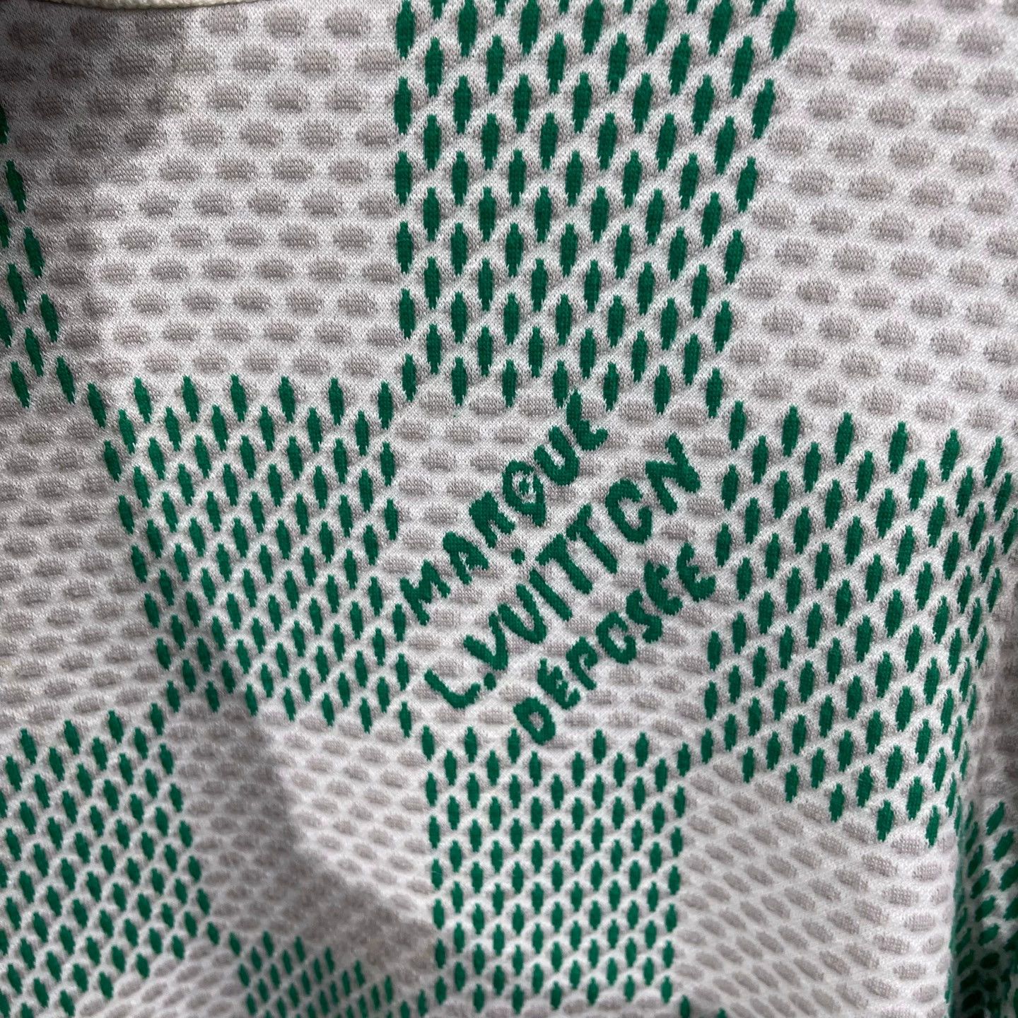 Louis Vuitton Louis Vuitton White Green Monogram Crewneck S Size US S / EU 44-46 / 1 - 4 Thumbnail