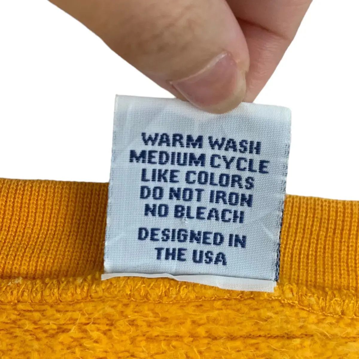 Vintage Vintage DA HUI HAWAII Surf Big Brand Print Mustard Size US L / EU 52-54 / 3 - 7 Thumbnail