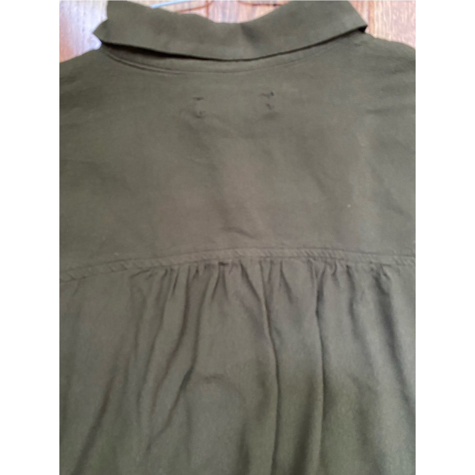 Madewell Madewell Central Olive Green Short Sleeve Blouse M EUC Size M / US 6-8 / IT 42-44 - 10 Thumbnail