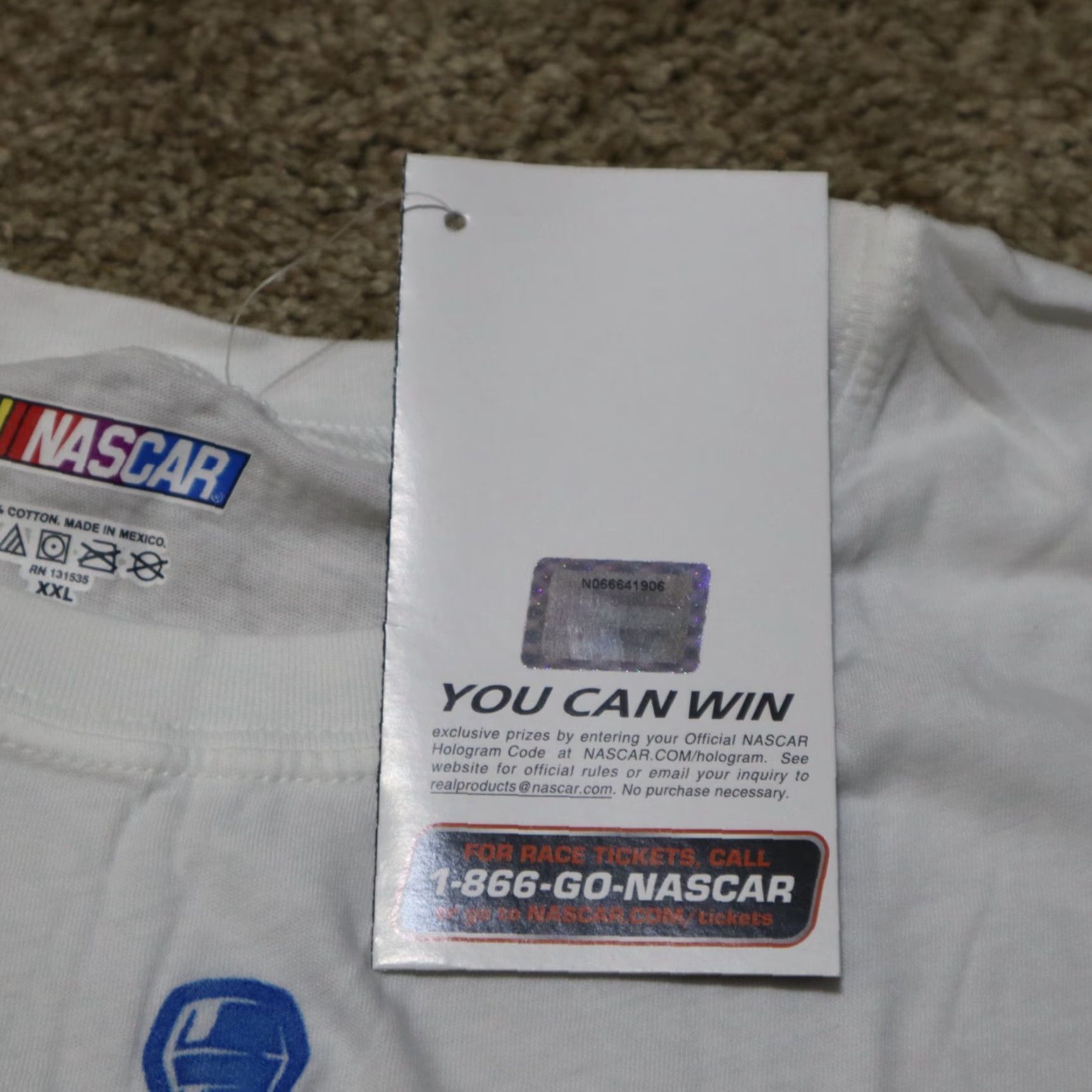 NASCAR VINTAGE NASCAR T-Shirt Women's Large White 2XL XXL NASCAR Graphic Print 2000s Women Mens Girls Size L / US 10 / IT 46 - 5 Thumbnail