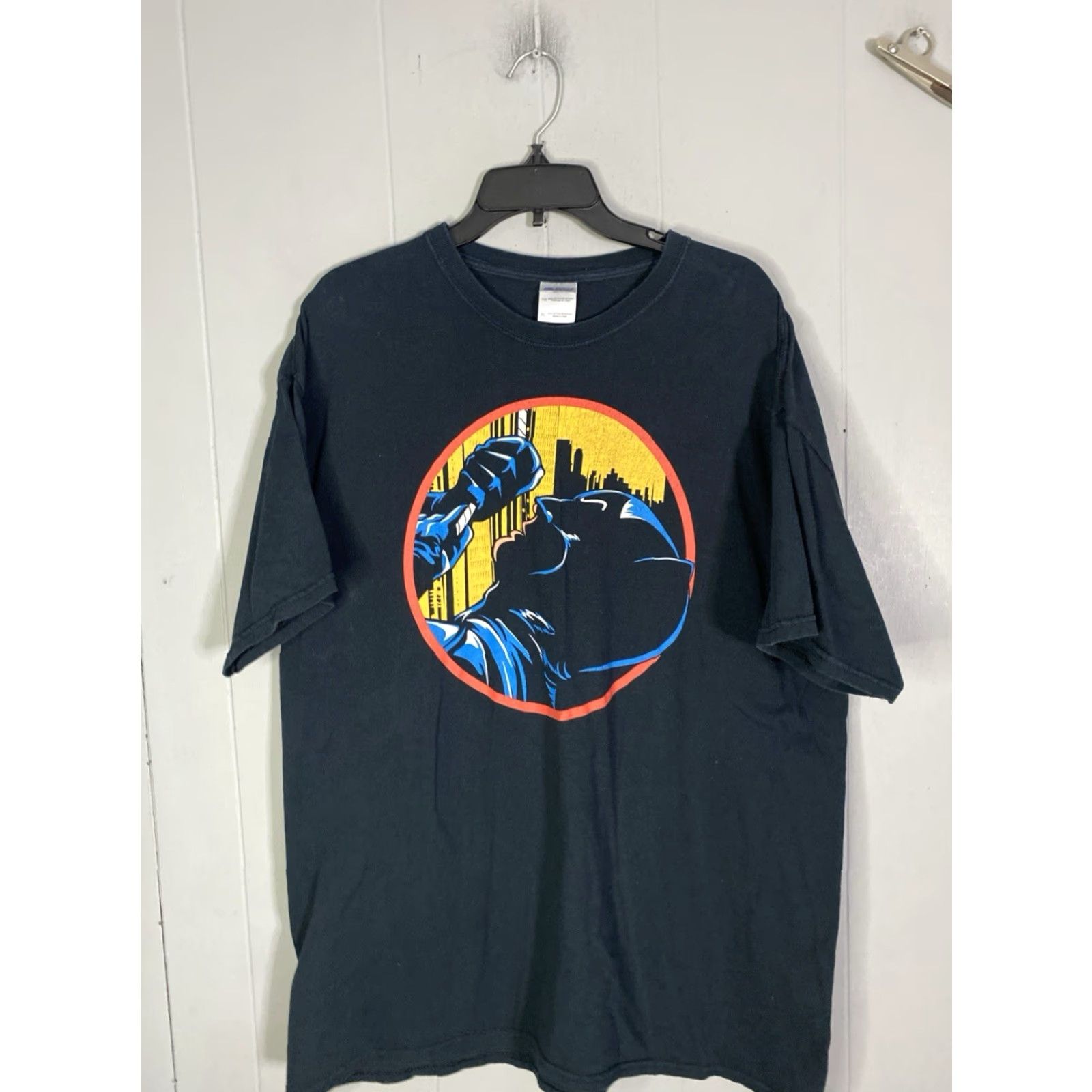 Gildan VINTAGE Batman Movie Promo T Shirt XL TG Y2K 23x31 Men Black Short Sleeve Gildan Big & Tall XLT Size US XL / EU 56 / 4 - 2 Thumbnail