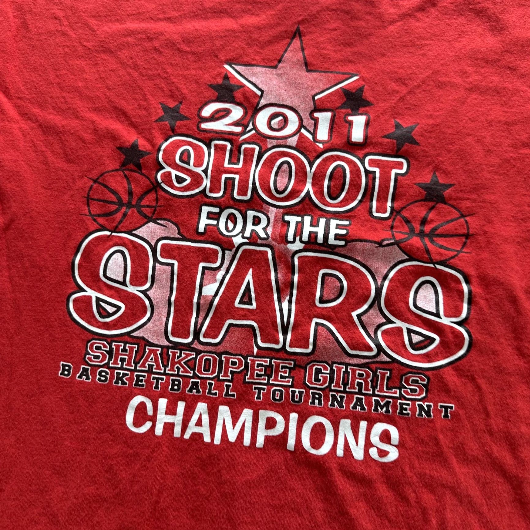 Gildan Gildan Shirt Mens M Red Basketball Tournament 2011 Shoot For The Stars Crew Neck Graphic Print Sports T-Shirt Size US M / EU 48-50 / 2 - 2 Thumbnail