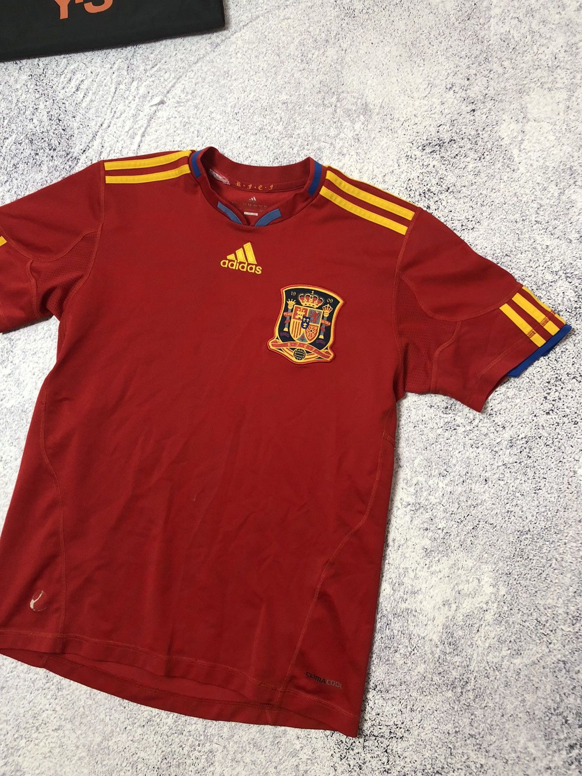 Adidas × Vintage Men’s soccer jersey adidas Spain 🇪🇸 adidas Size US S / EU 44-46 / 1 - 2 Thumbnail