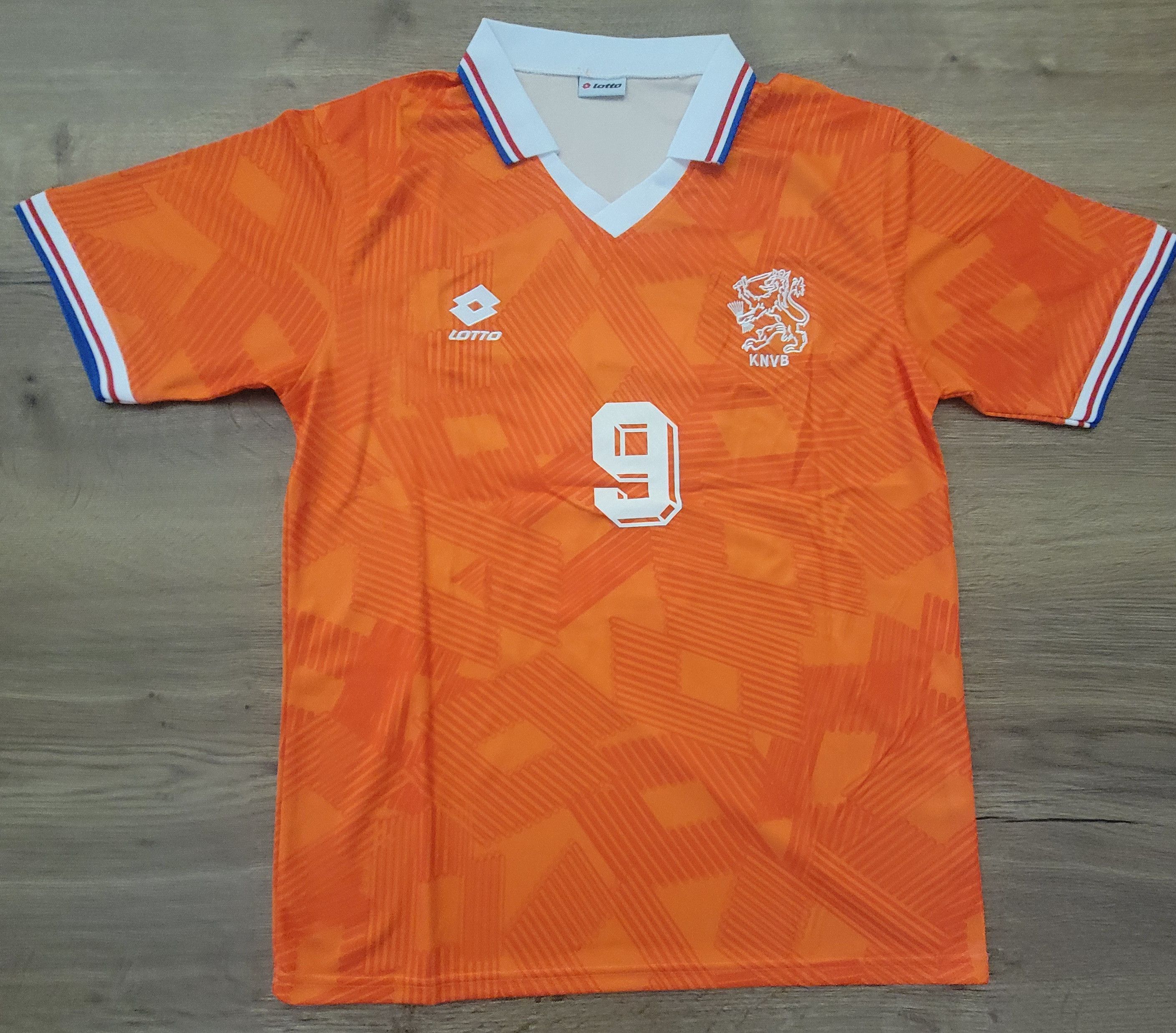 Van Basten 9 Netherlands 1992 Vintage Soccer Jersey Trikot