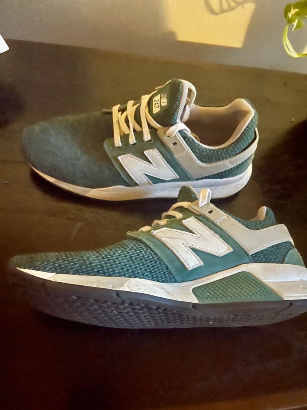 New Balance Men's New Balance 247 Sneakers Green Sz-9 Size US 9 / EU 42 - 1 Thumbnail