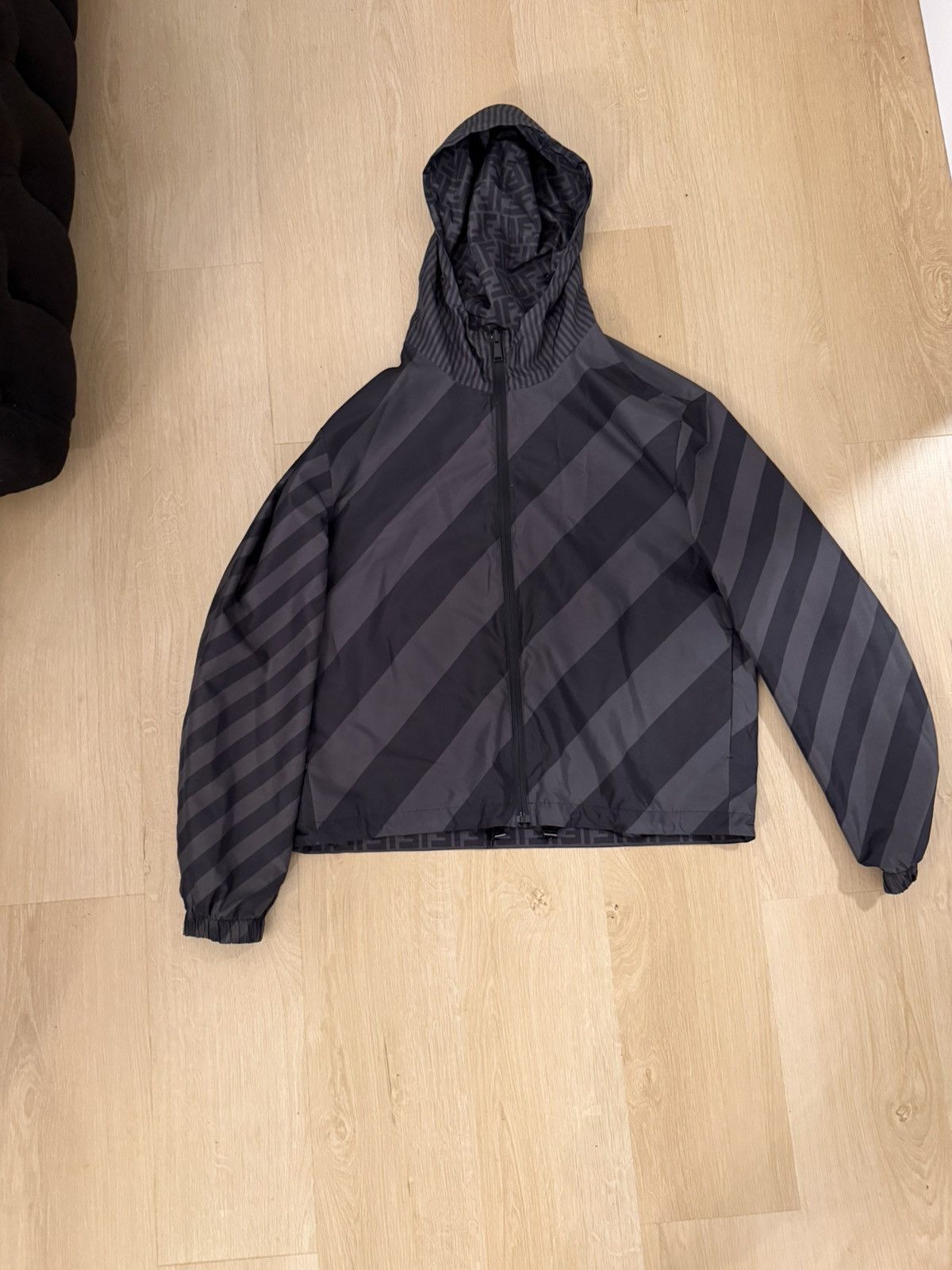 Fendi Fendi Reversible Windbreaker/Jacket Size M Size US M / EU 48-50 / 2 - 5 Thumbnail