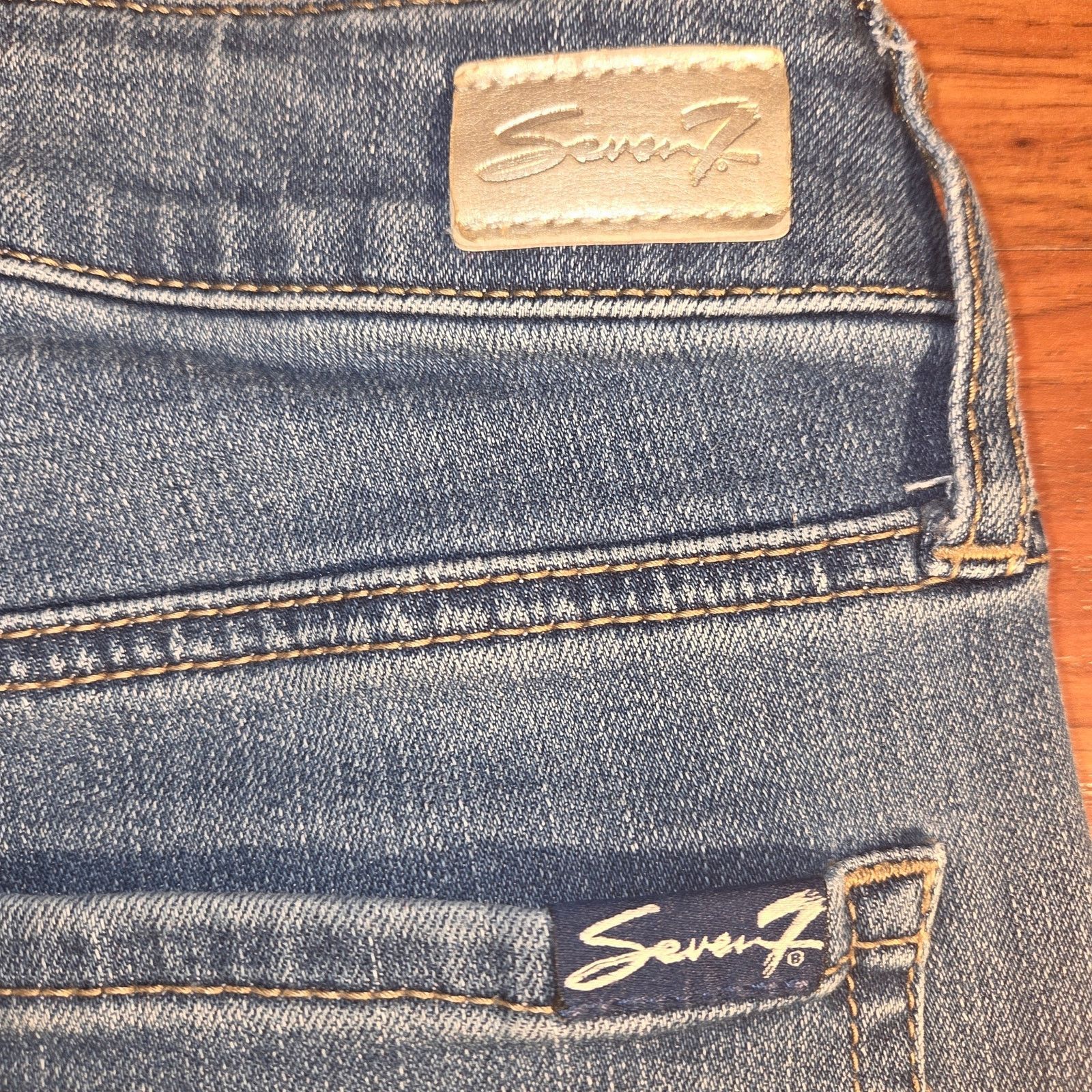 Seven 7 SEVEN7 Blue Denim Acid Wash Bermuda Shorts - Size 4 Size 27" / US 4 / IT 40 - 6 Thumbnail