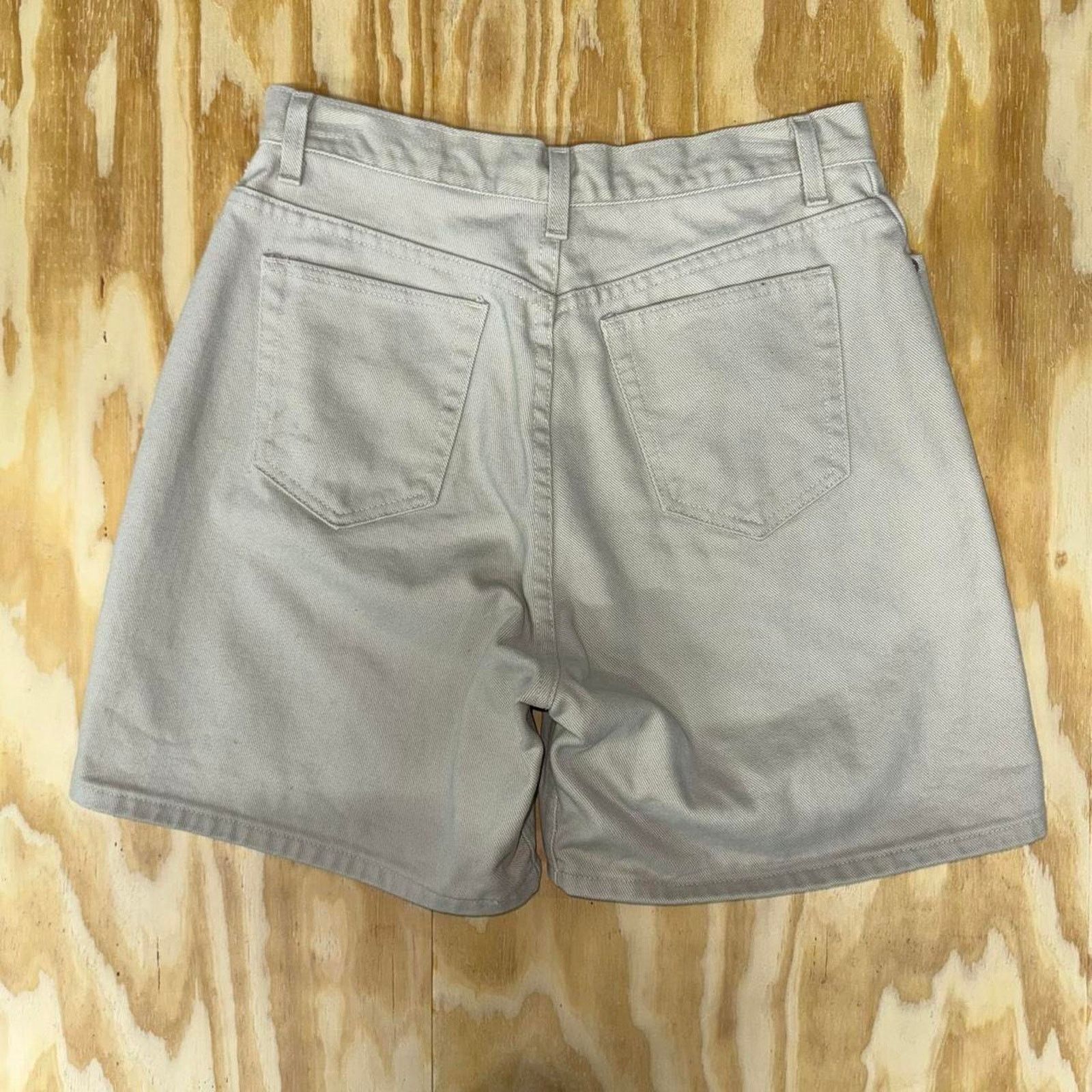 Vintage 30 - Vintage y2k khaki essential 2000s summer shorts Size US 30 / EU 46 - 1 Thumbnail