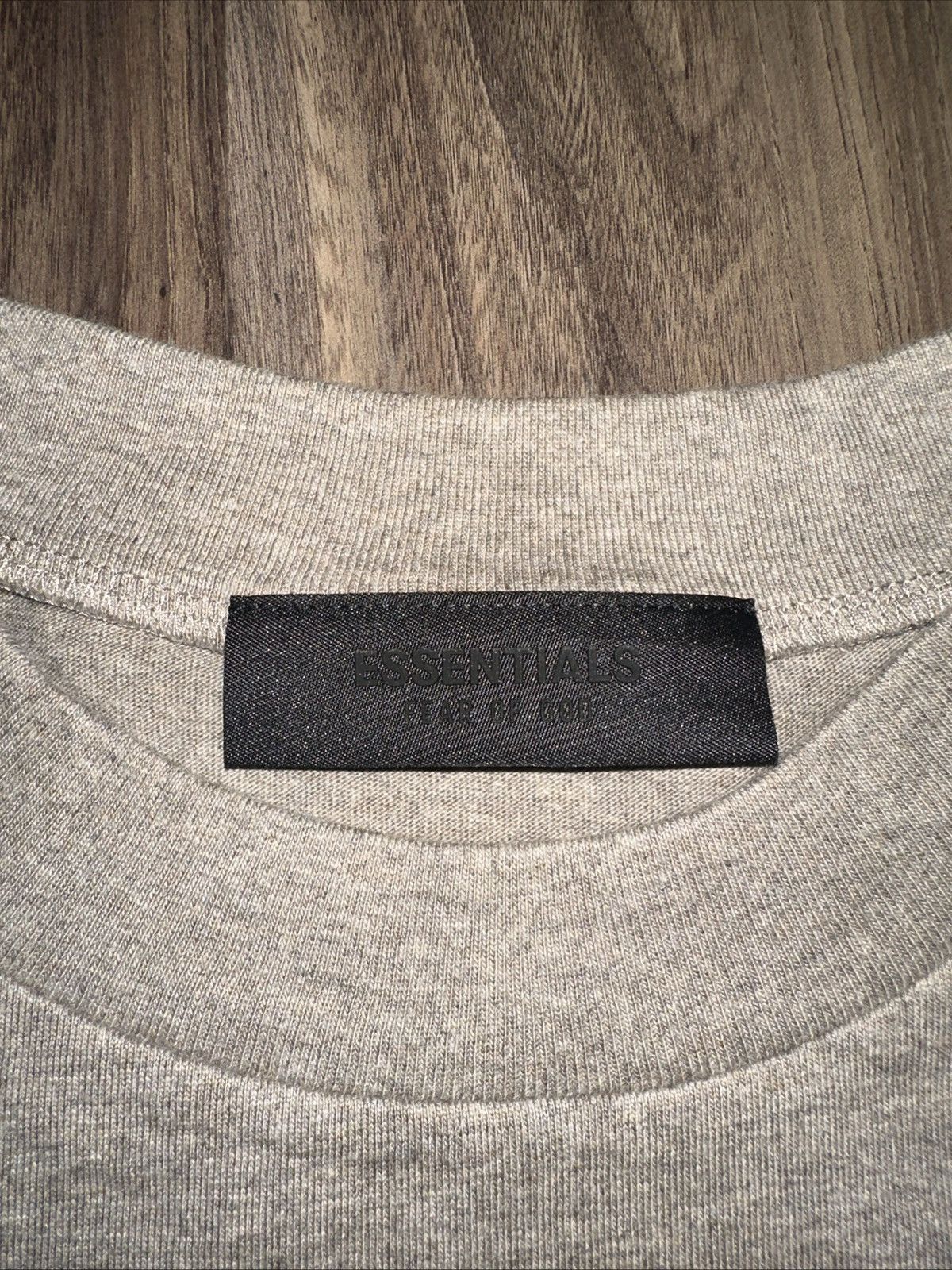 Fear of God Fear of God Essentials Long Sleeve T-Shirt Size Medium, Size US M / EU 48-50 / 2 - 3 Thumbnail
