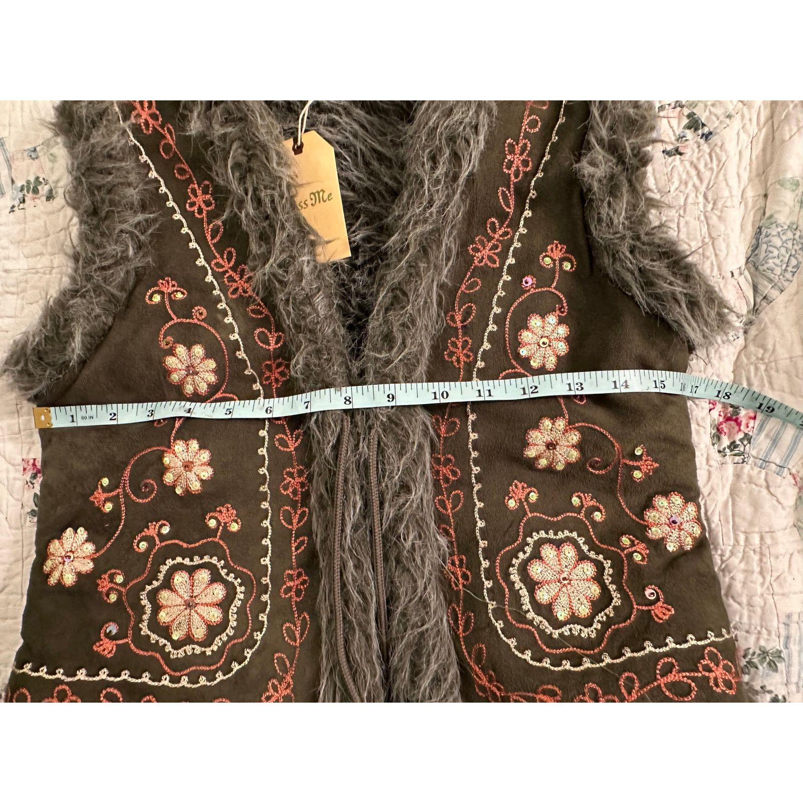 Miss Me Y2K NWT EMBELLISHED FAUX FUR SUEDE PENNY LANE VEST Size S / US 4 / IT 40 - 9 Thumbnail