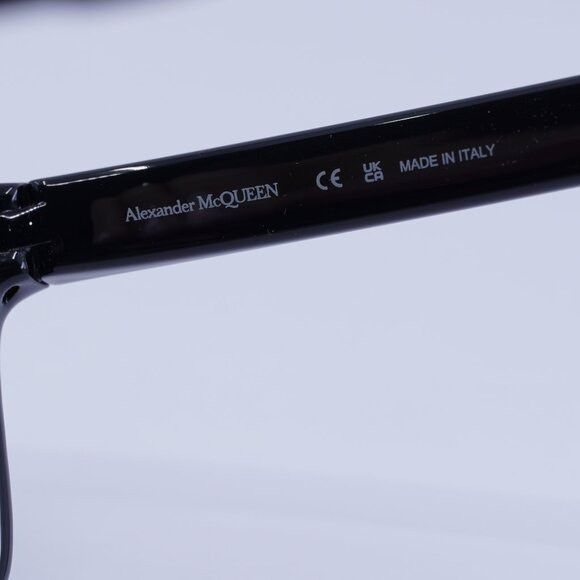 Alexander McQueen Alexander McQueen AM0292SA 001 Sunglasses Black Square Frame Size ONE SIZE - 8 Thumbnail