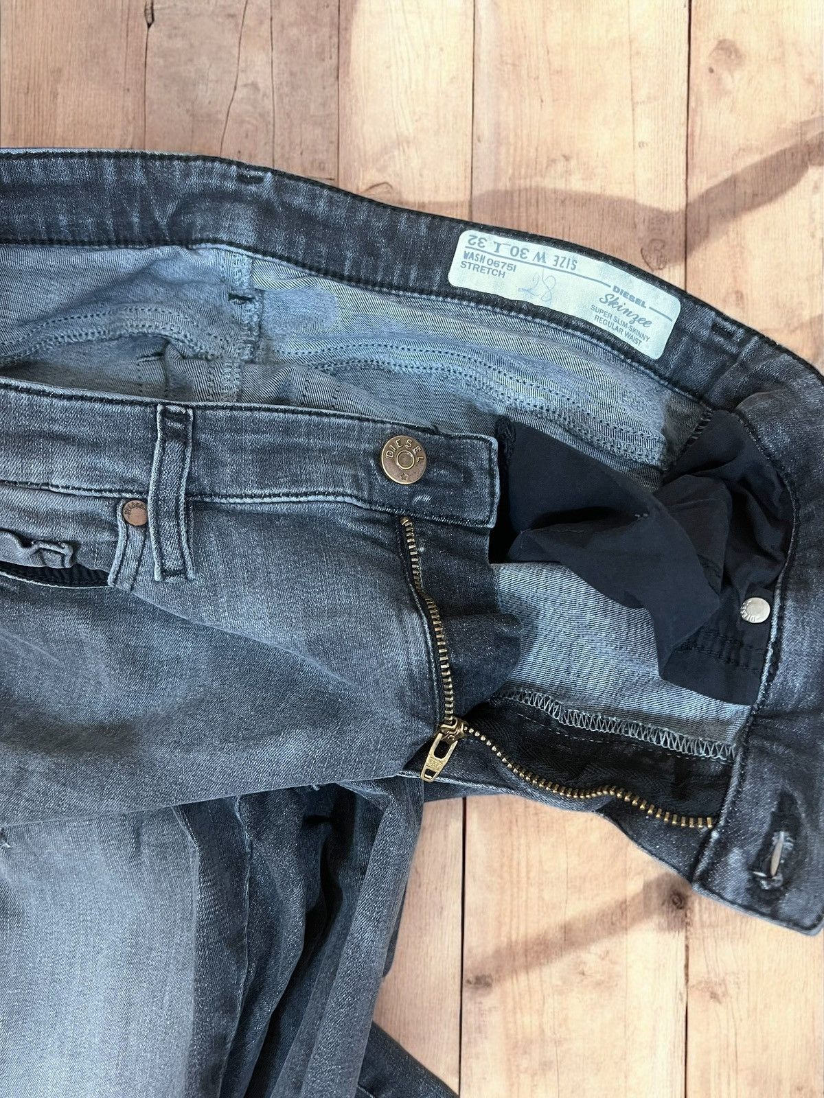 Diesel Diesel Skinzee Super Slim fit jeans size W30 L32 Size 30" / US 8 / IT 44 - 5 Thumbnail