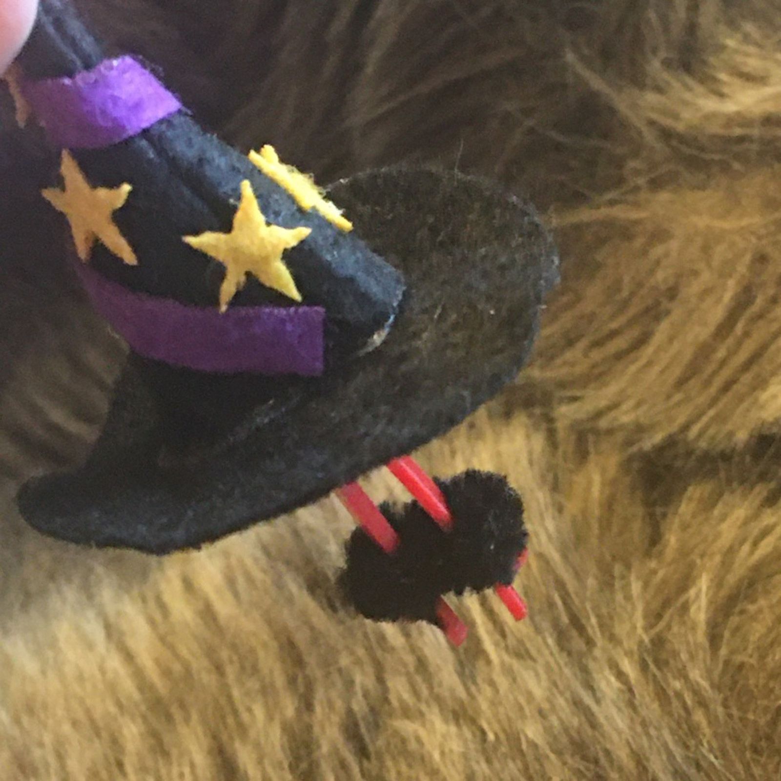 Jewelry Halloween witch hat with legs fish hook earrings Size ONE SIZE - 3 Thumbnail