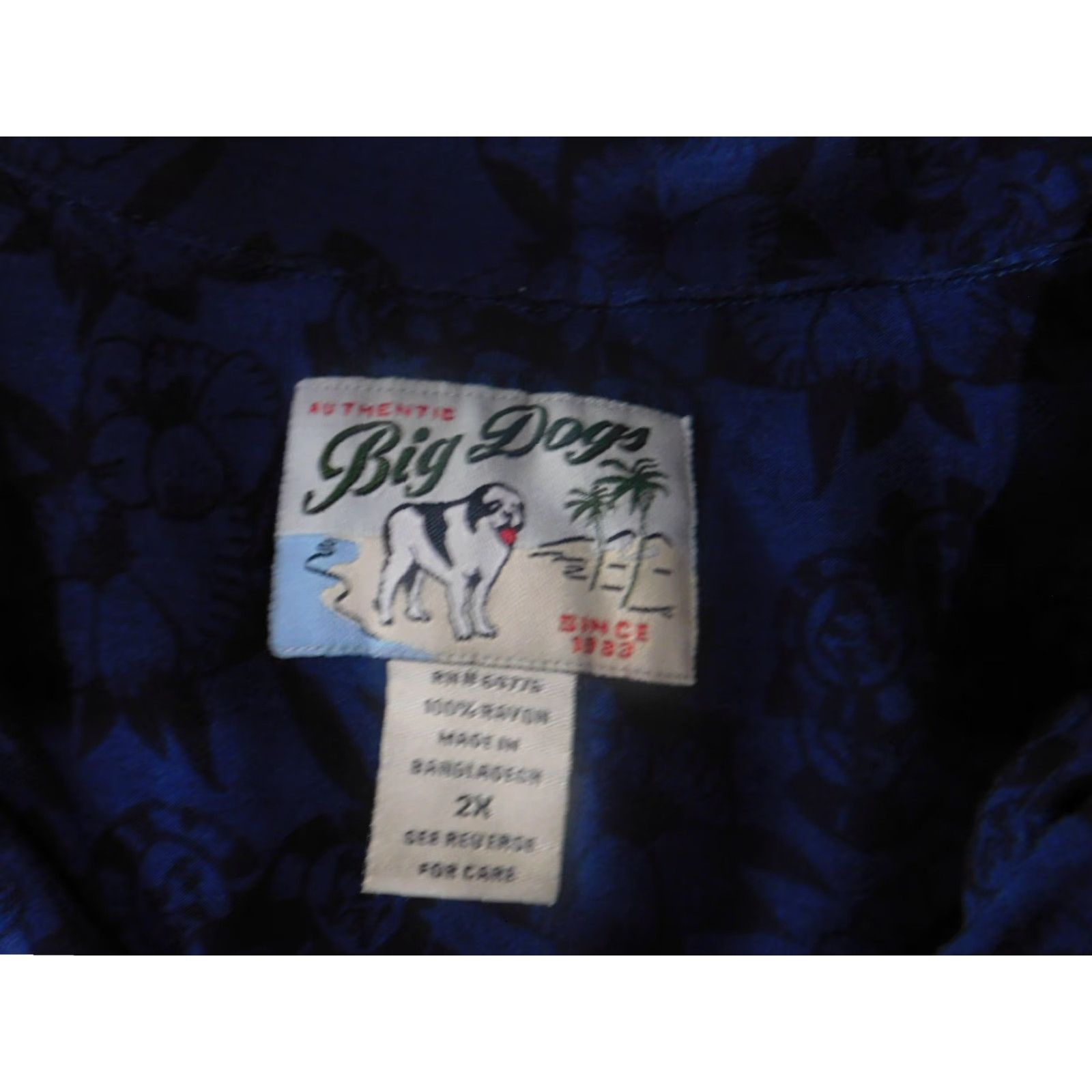 Big Dogs Big Dogs Shirt 2XL Men Floral Button Short Sleeve Knit Cotton Blue 2XL Regular T-Shirt Dog Vintage No-iron Breathable Easy Care Size US XXL / EU 58 / 5 - 4 Thumbnail