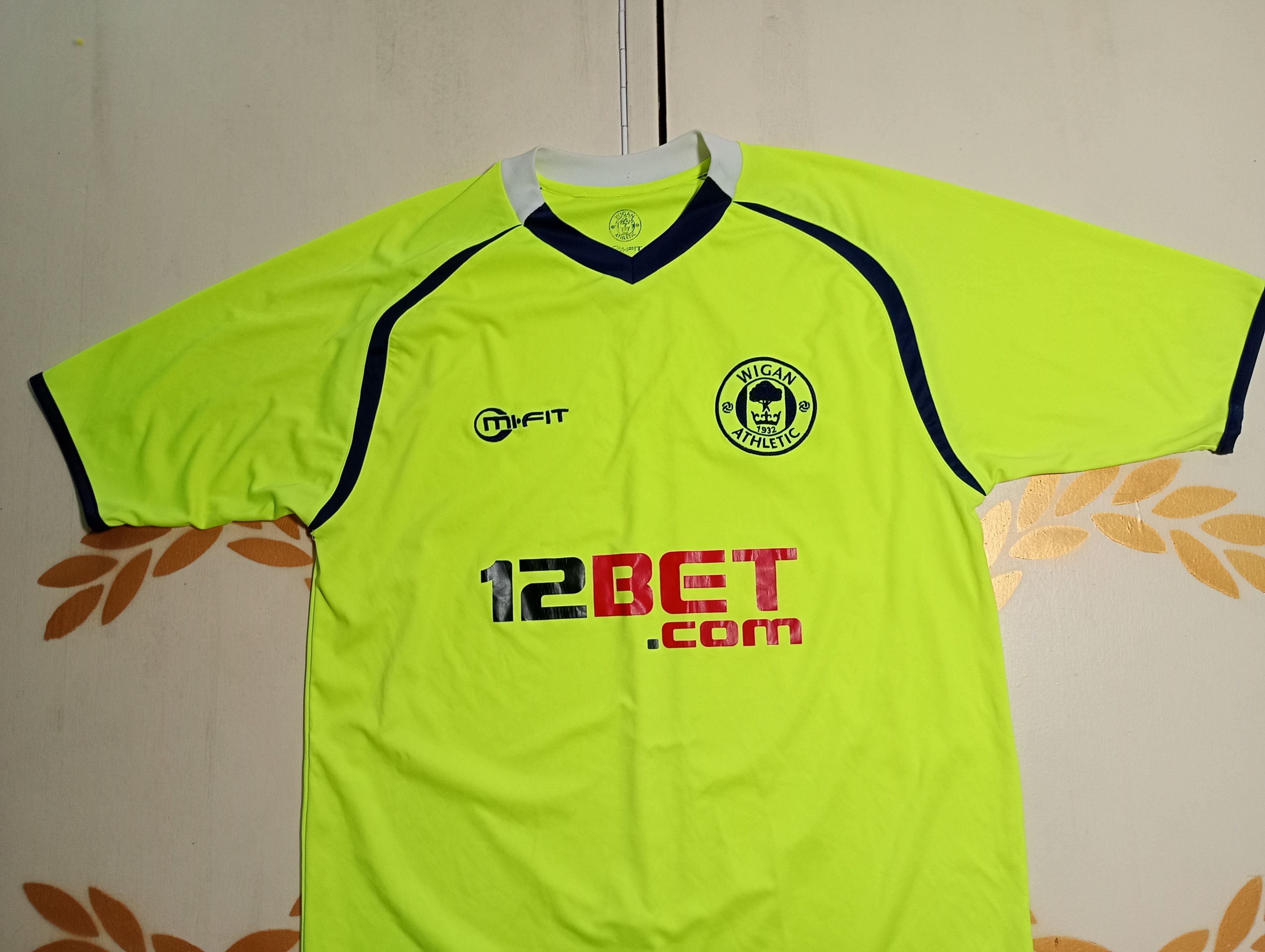 Other Mi -Fit Wigan Athletic Third Jersey 2011-2012 Size US M / EU 48-50 / 2 - 4 Thumbnail