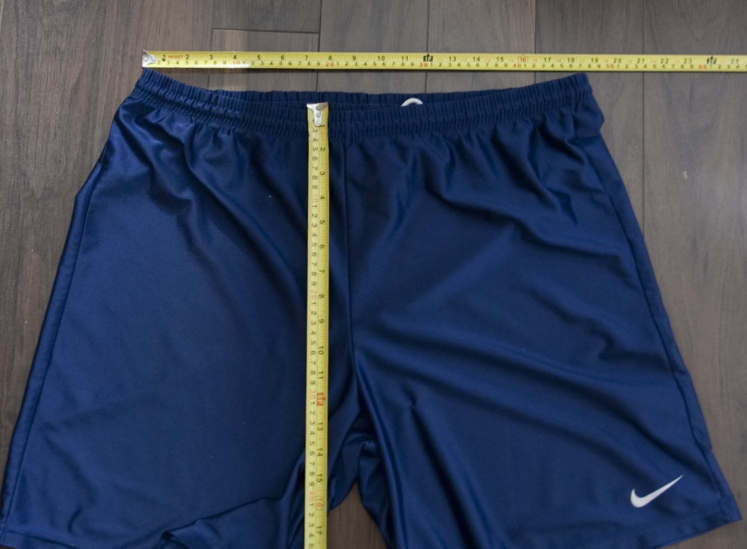Nike × Vintage Nike Shorts 90s Vintage Size XL /37 Shiny Dark Blue Size US 37 - 5 Thumbnail