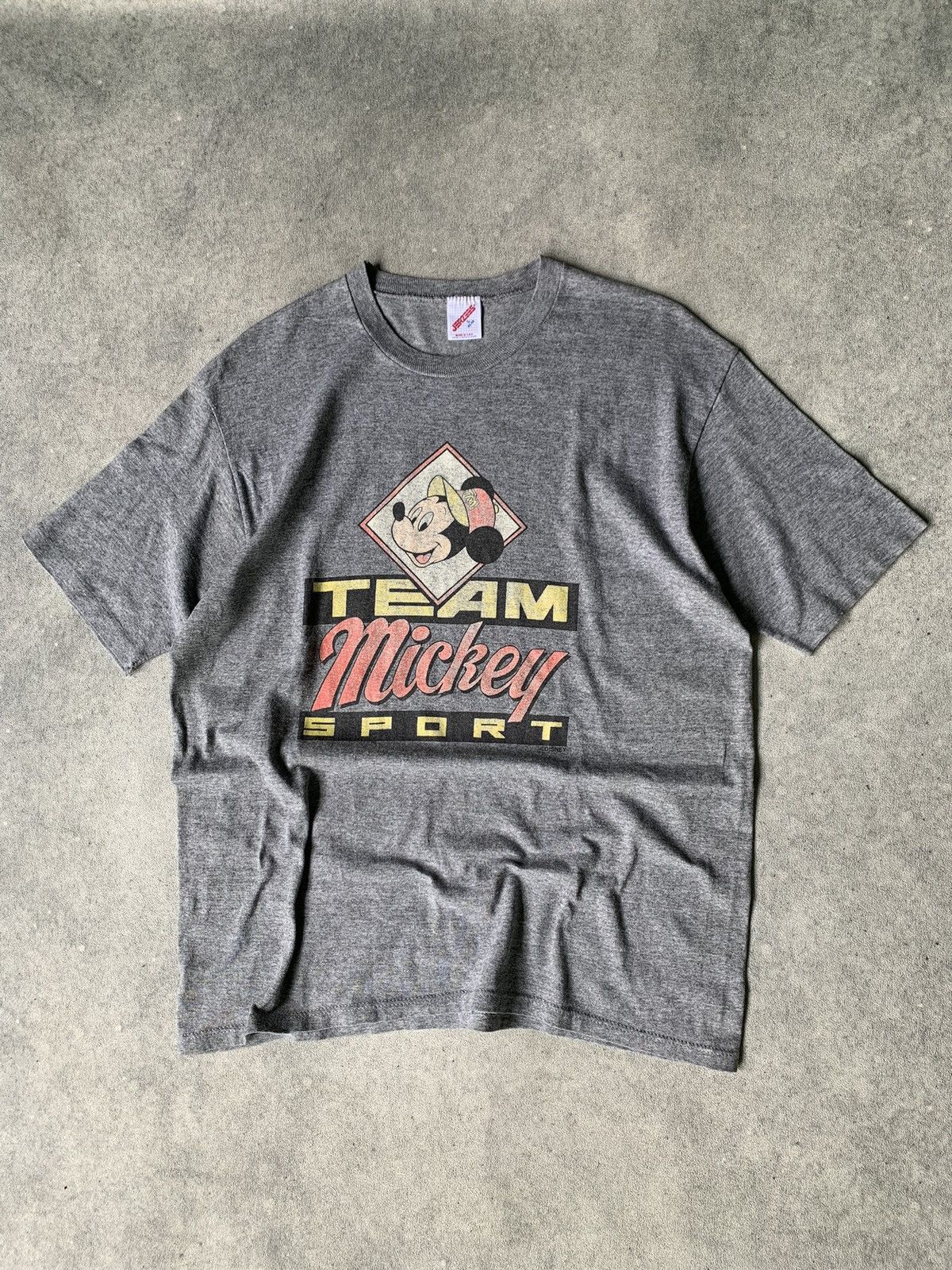 Disney Vintage Jerzess Team Mickey Sport Size US L / EU 52-54 / 3 - 1 Thumbnail
