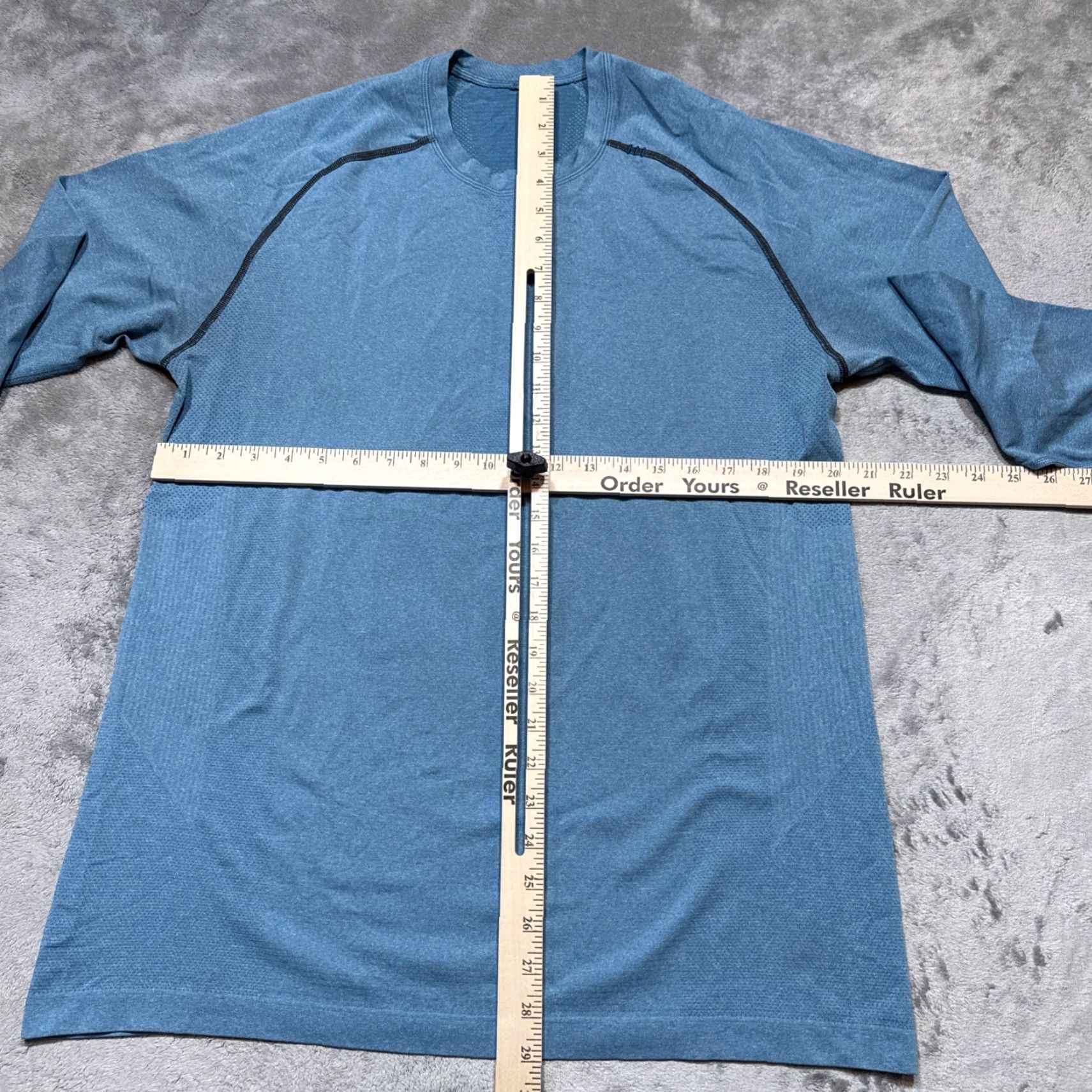 Lululemon Lululemon Metal Vent Tech Long Sleeve Performance Shirt Men Large Blue Crew Stretch Shirt Size US L / EU 52-54 / 3 - 5 Thumbnail