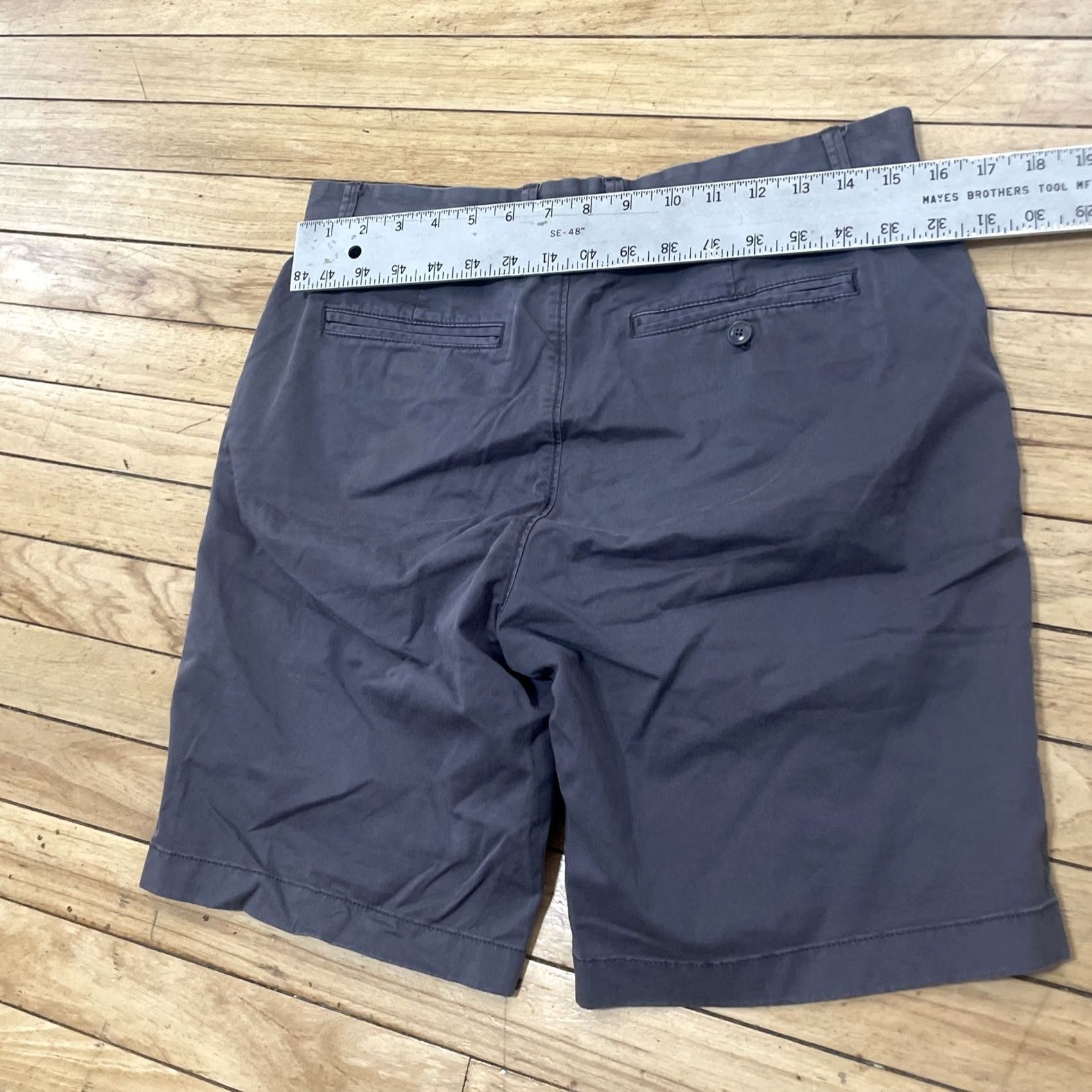 Everlane Everlane Shorts Men S 30 Gray Chino Classic Essential Beach Preppy 30x8 mens Size US 30 / EU 46 - 7 Thumbnail