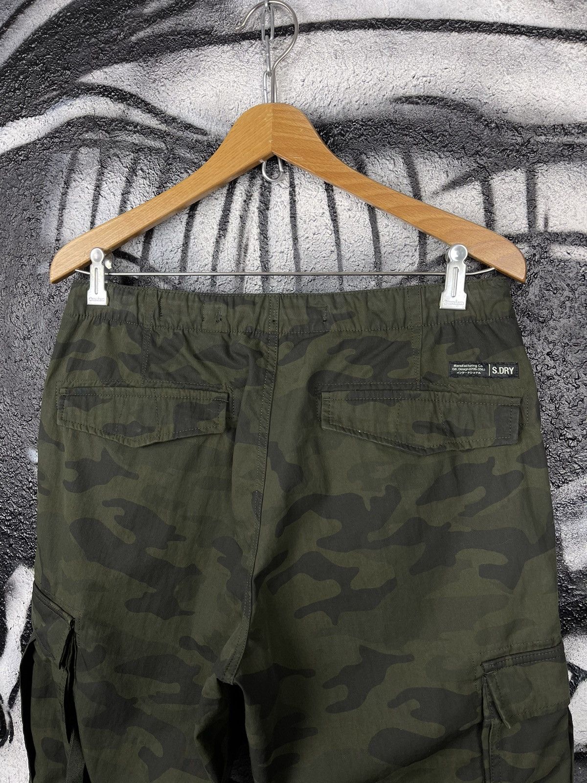 Superdry Y2K SuperDry Grip Camo Parachute Cargo Pants Women’s Size S/M Size 30" / US 8 / IT 44 - 7 Thumbnail