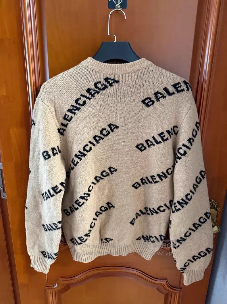 Balenciaga Balenciaga Full-print logo merino wool sweater Size US S / EU 44-46 / 1 - 2 Thumbnail