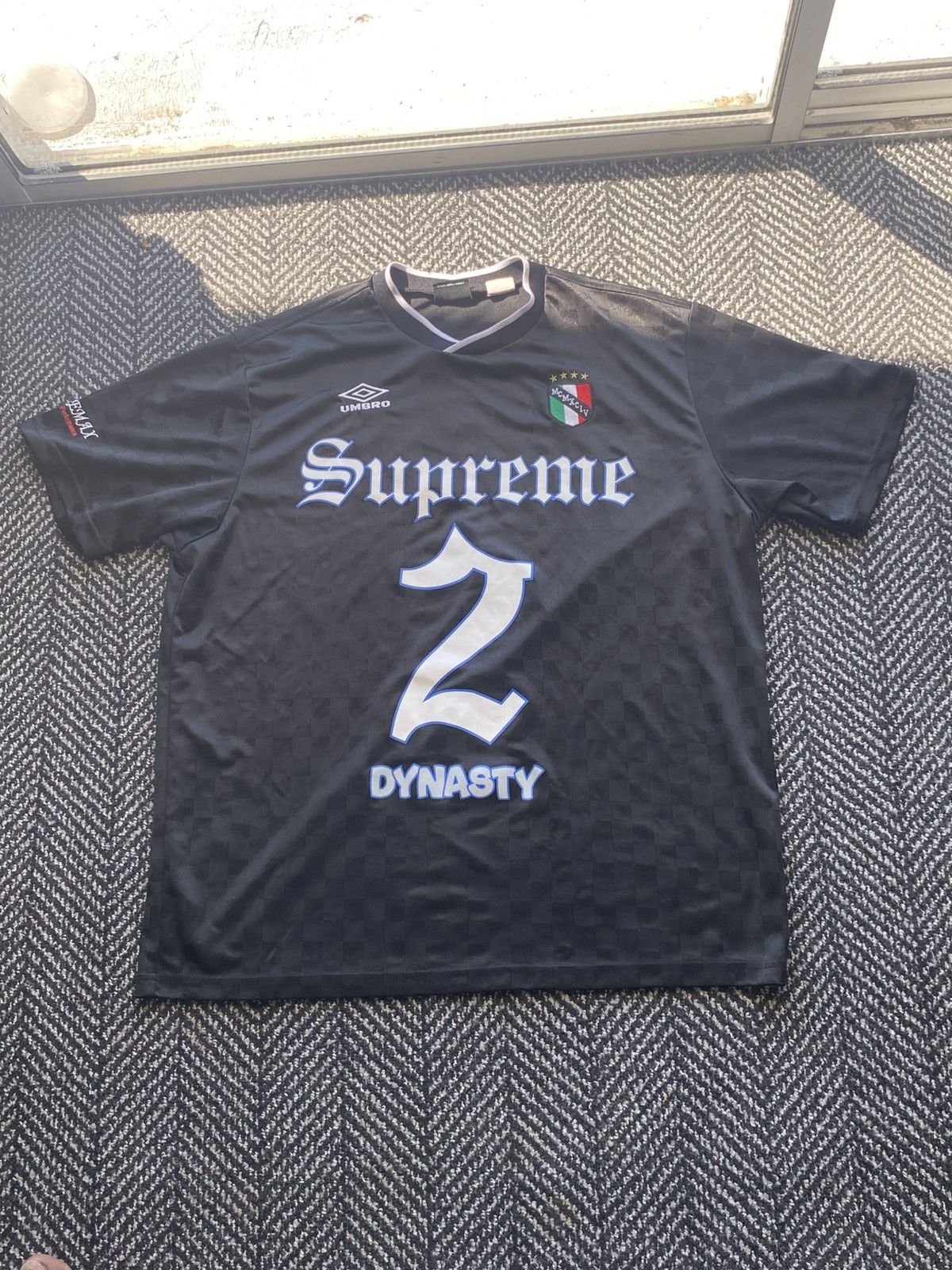 Vintage supreme un bro jersey size : Xl fit Size US XL / EU 56 / 4 - 1 Thumbnail