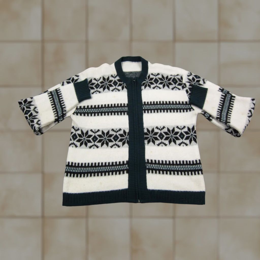 Vintage VINTAGE Nordic Cardigan Womens Large White Green Fair Isle Sweater 60s 50s Size L / US 10 / IT 46 - 1 Thumbnail