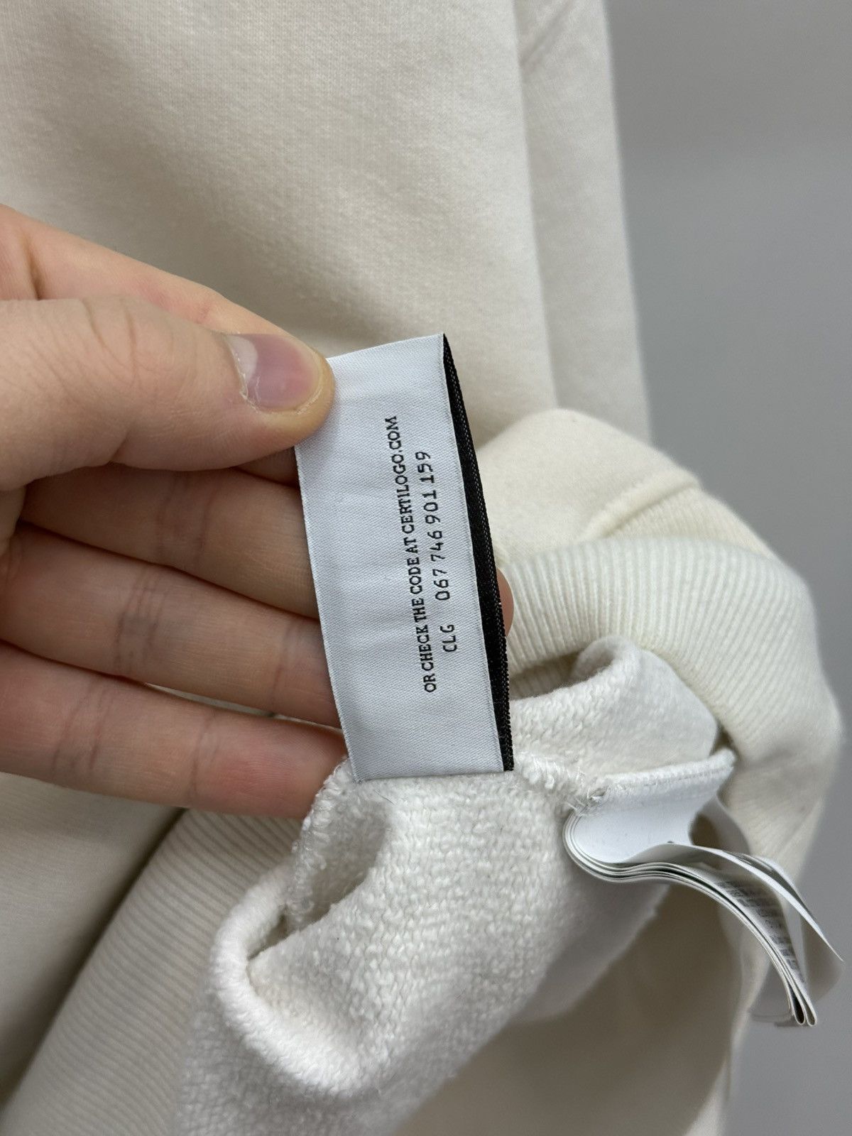 Off-White Off-White Hands Off Cross Back Printed Cotton Hoodie Size US S / EU 44-46 / 1 - 6 Thumbnail