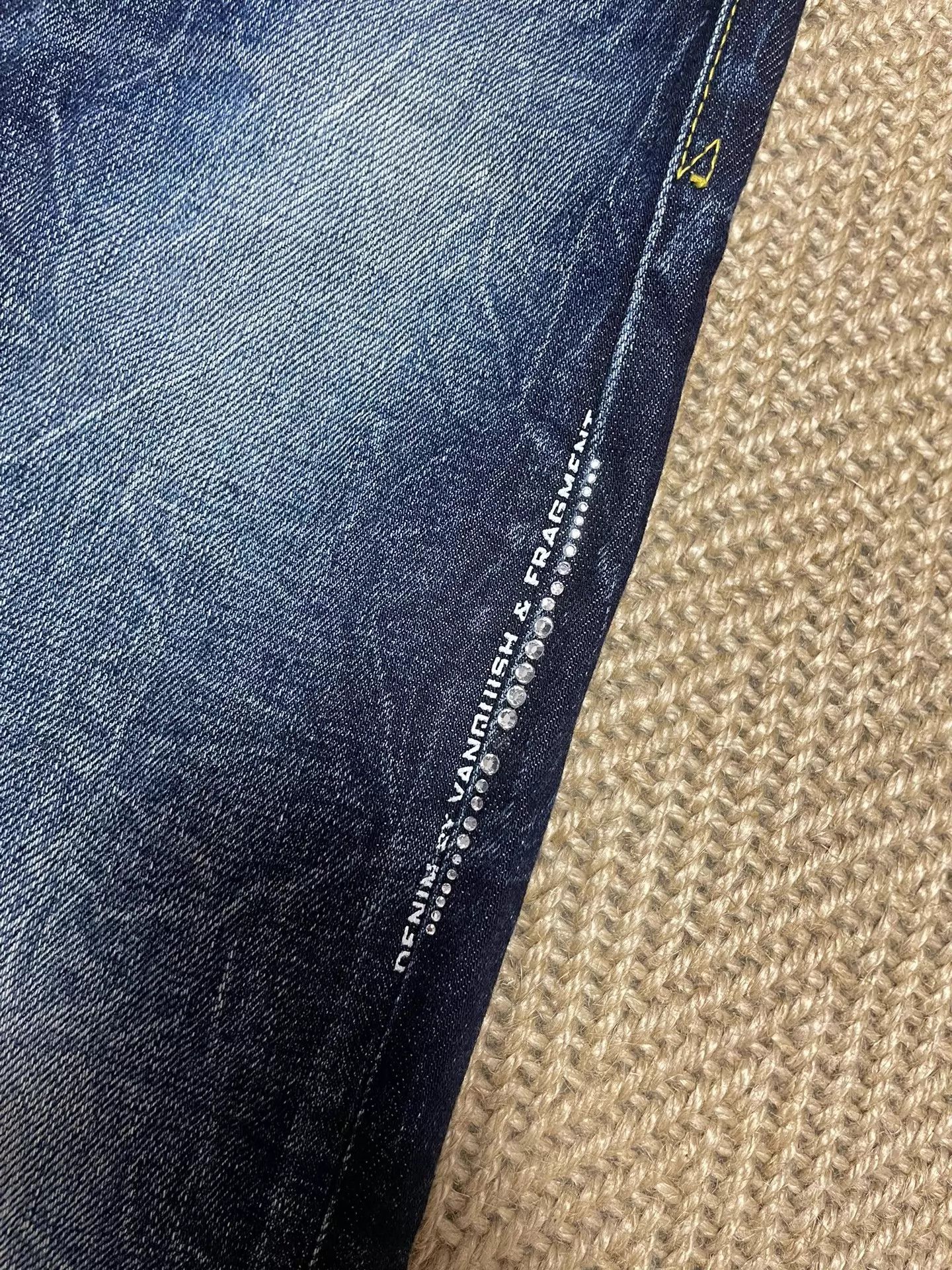 Fragment Design FRAGMENT x VANQUISH 9/10 Denim Distressed w/Rhinestones Size US 32 / EU 48 - 3 Thumbnail