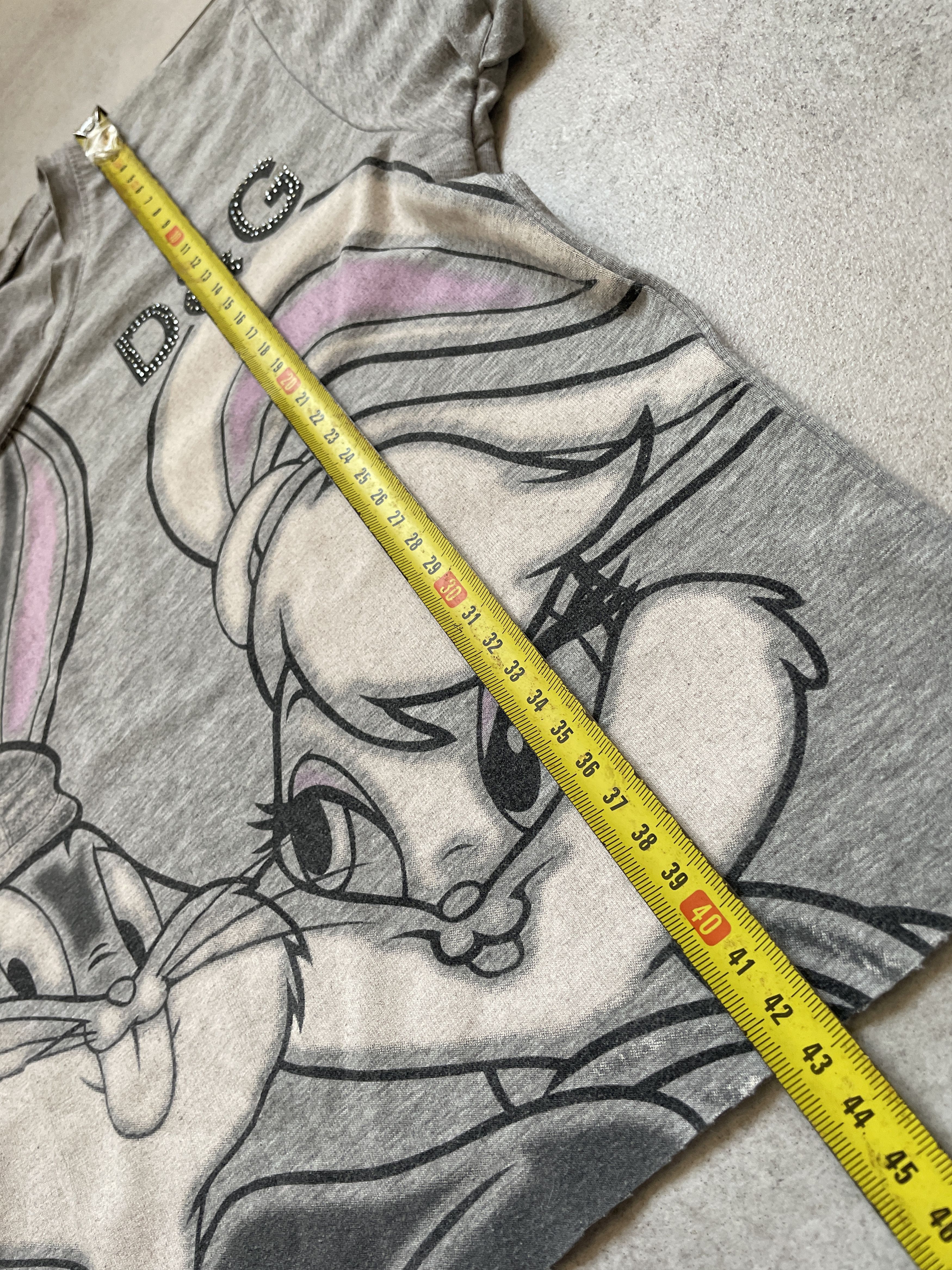 Dolce & Gabbana DOLCE AND GABBANA D&G GREY LOONEY TUNES LOLA BUGS CROP TEE Size S / US 4 / IT 40 - 6 Thumbnail
