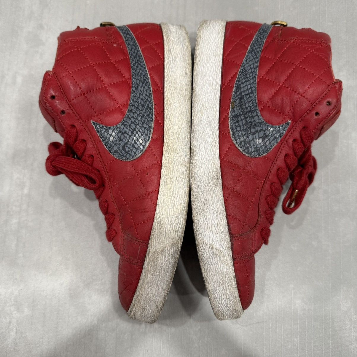 Nike × Supreme Nike Supreme Blazer Red Gucci Snakeskin 9 2006 used Size US 9 / EU 42 - 6 Thumbnail